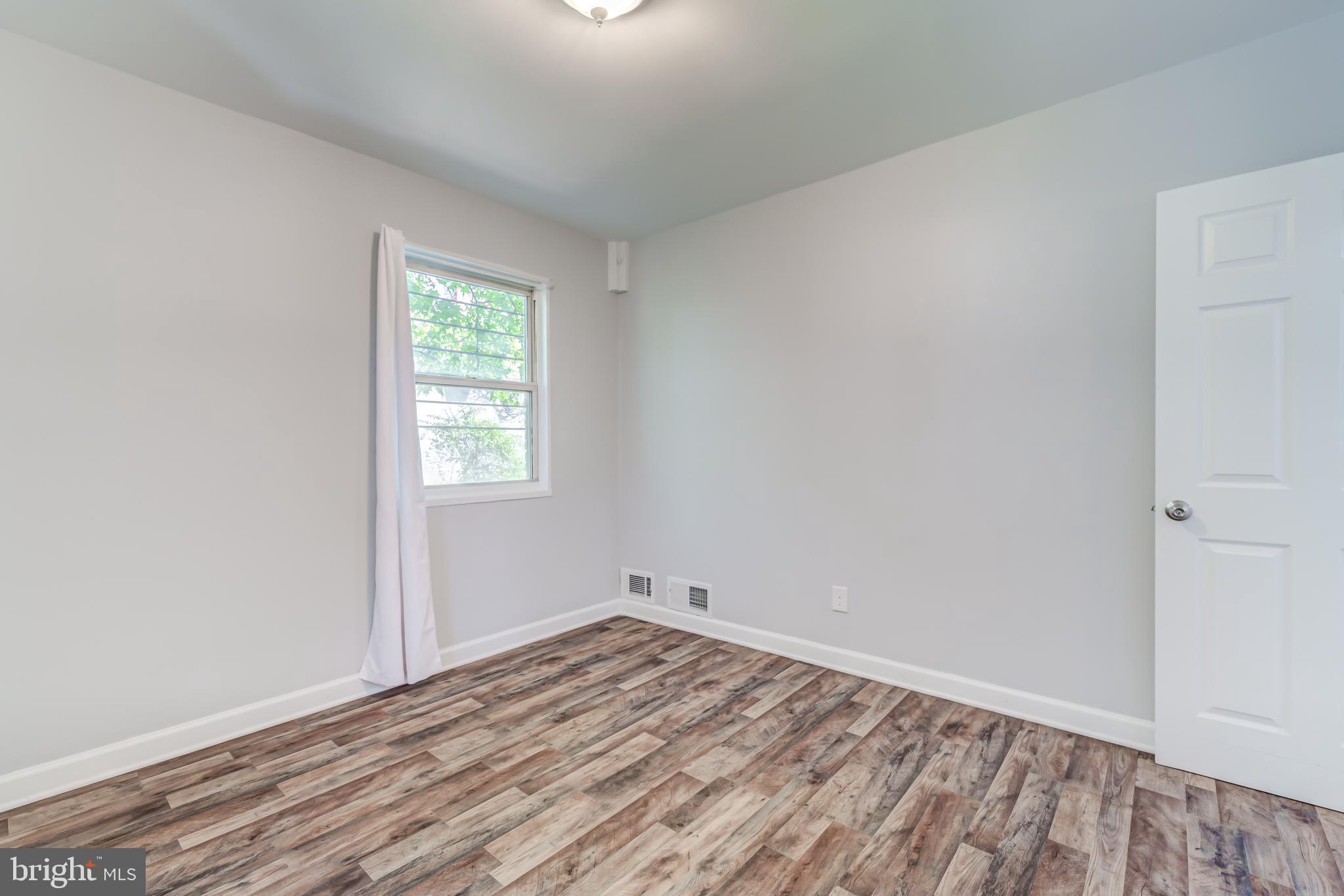 WASHINGTON SUBURBAN HOME - Residential