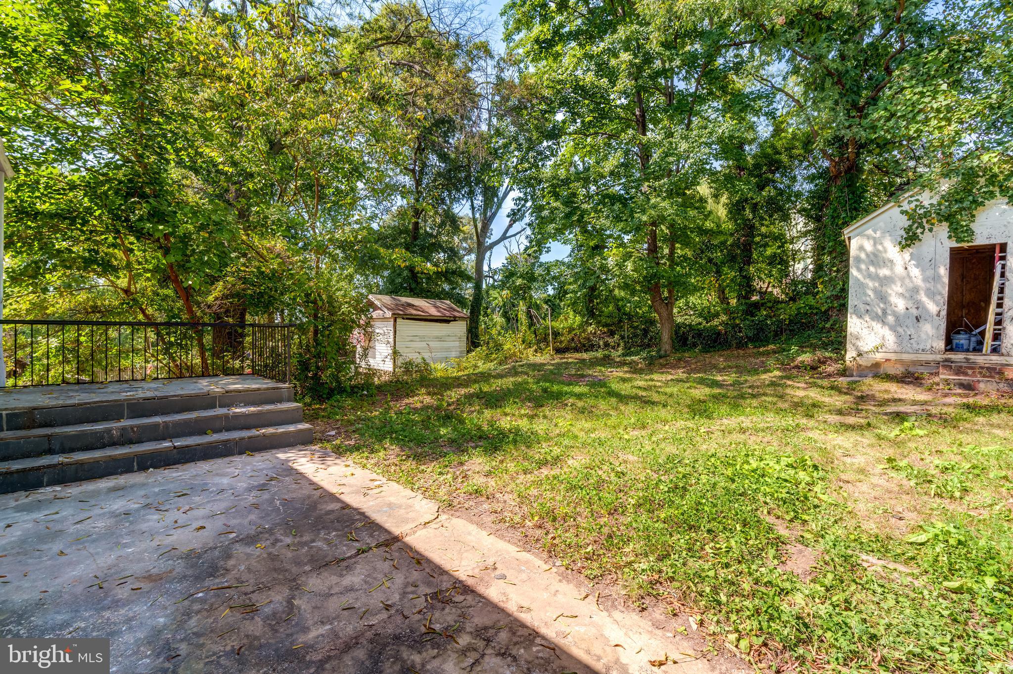 WASHINGTON SUBURBAN HOME - Residential