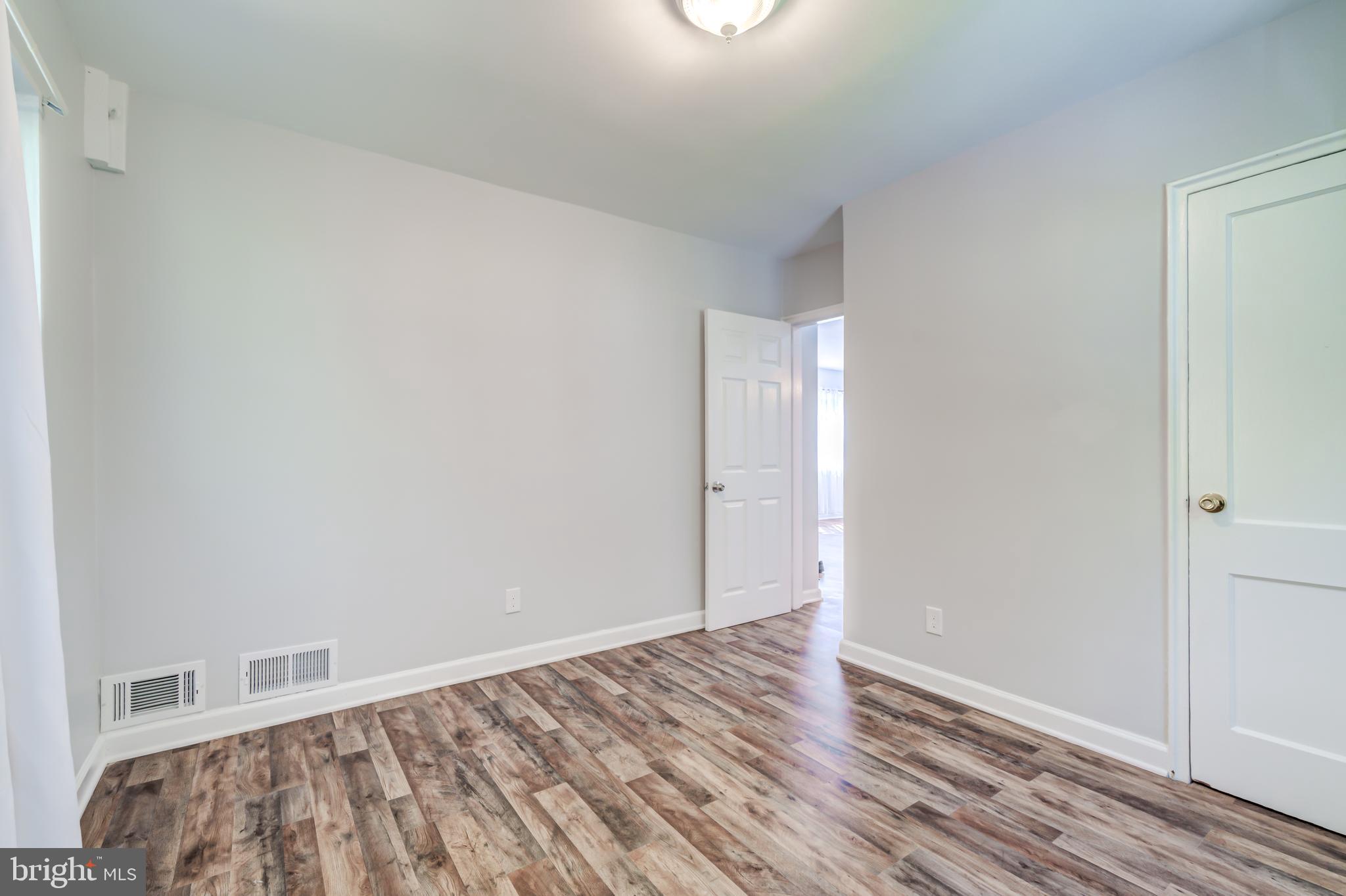 WASHINGTON SUBURBAN HOME - Residential