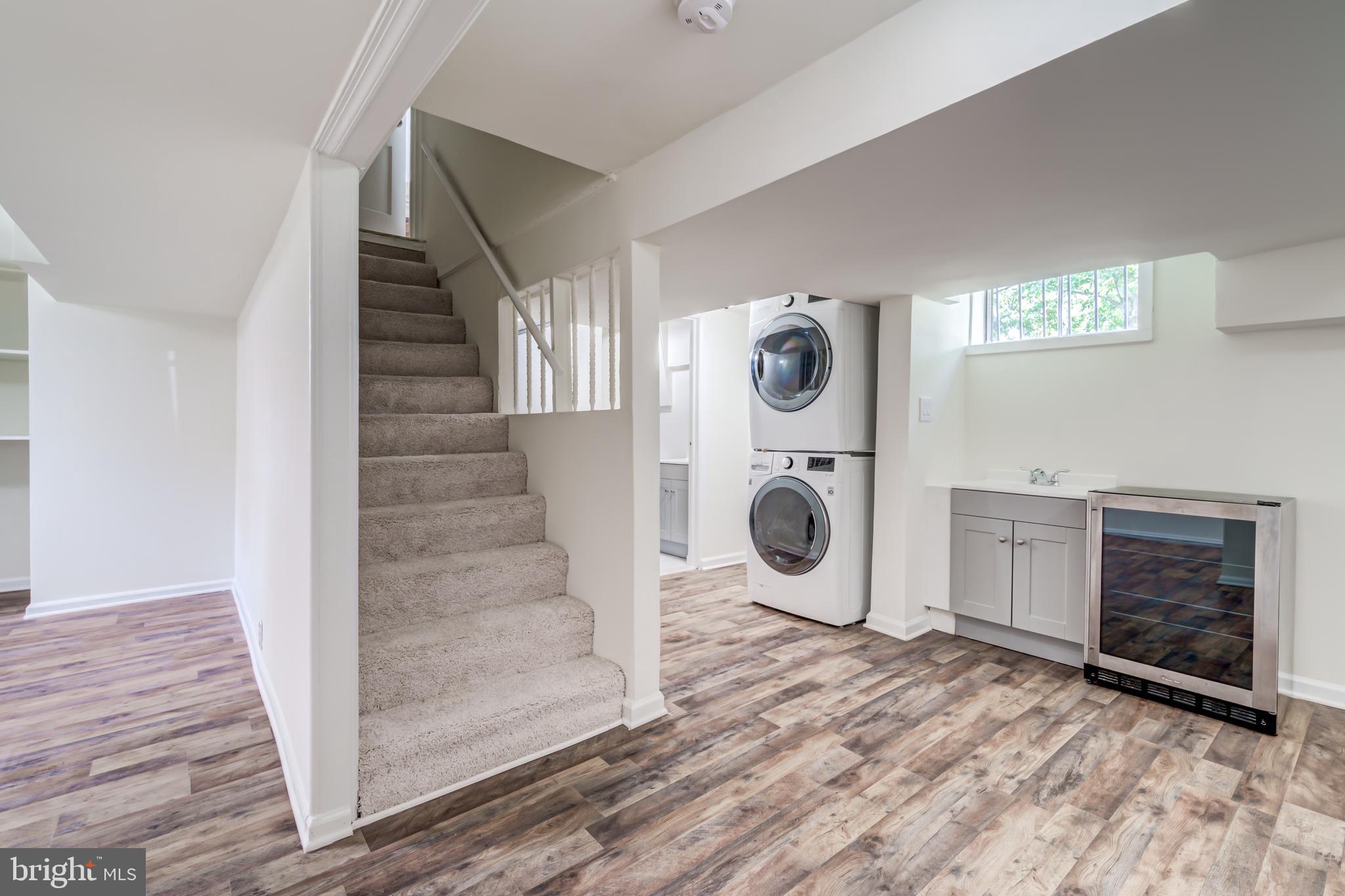 WASHINGTON SUBURBAN HOME - Residential