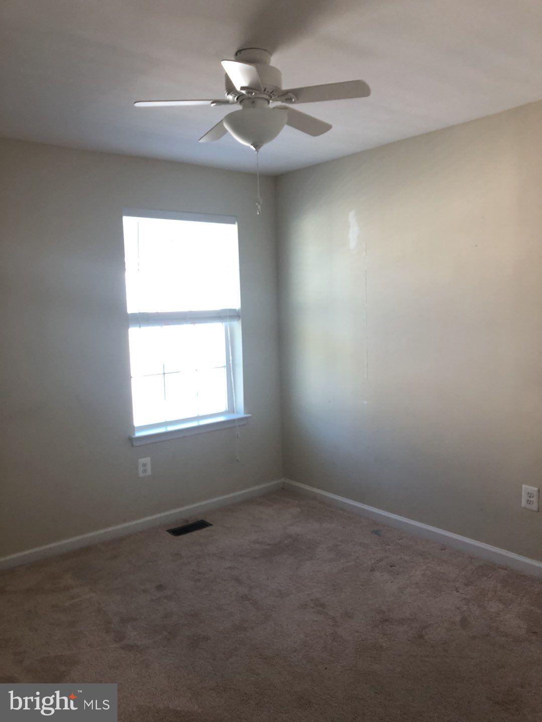 OXFORD SQUARE - Residential Lease