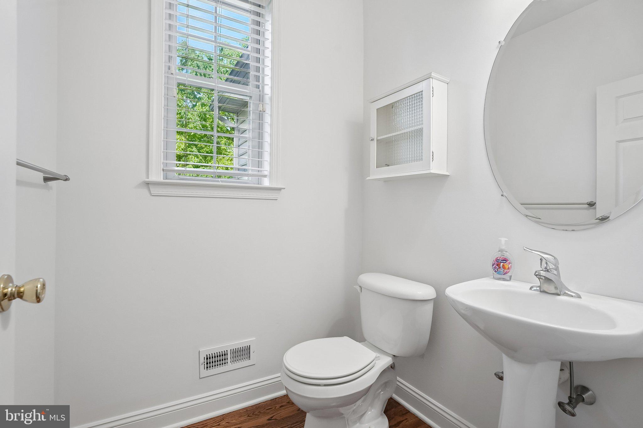 HILLCREST GLEN - Residential