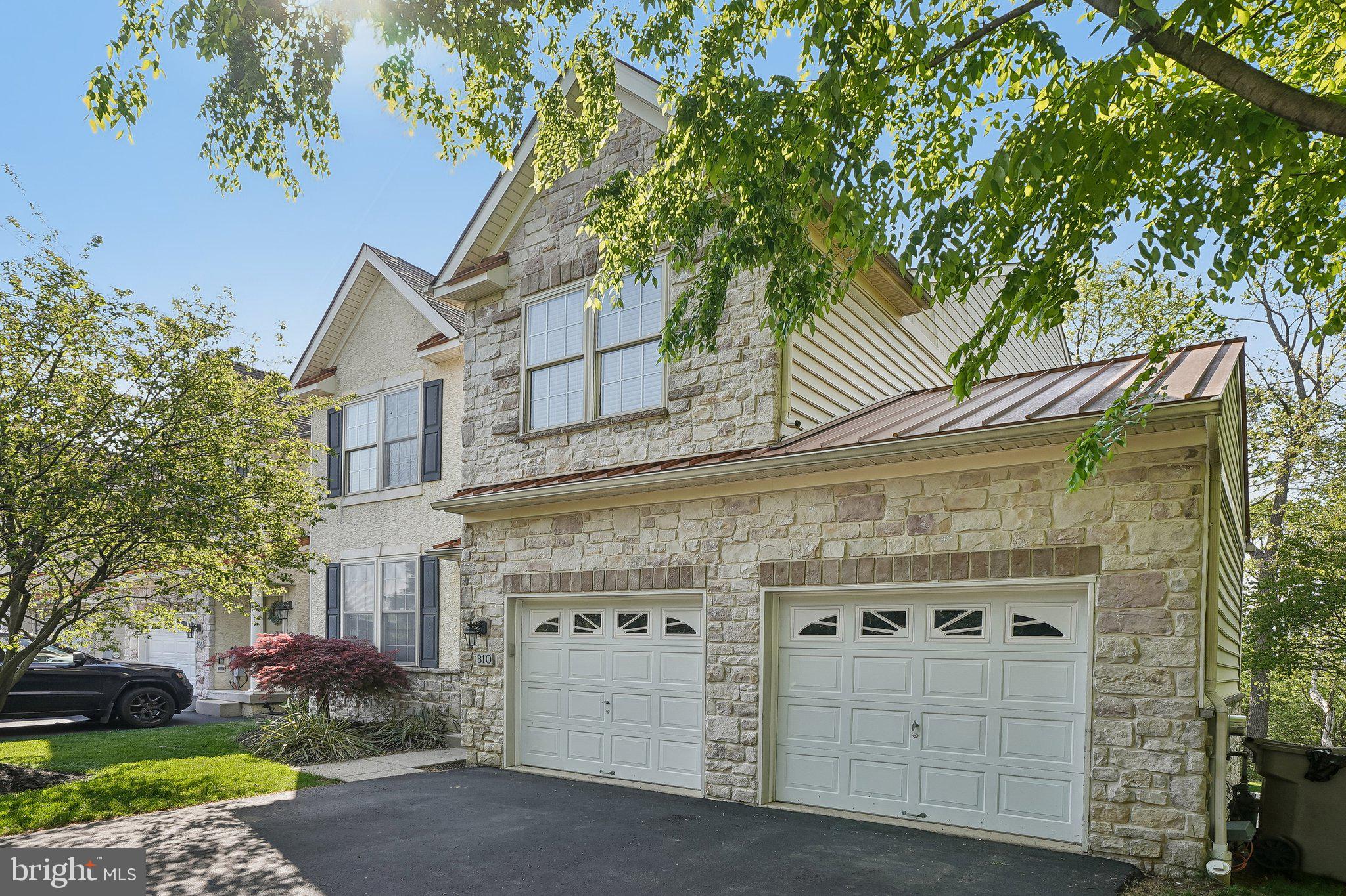 HILLCREST GLEN - Residential