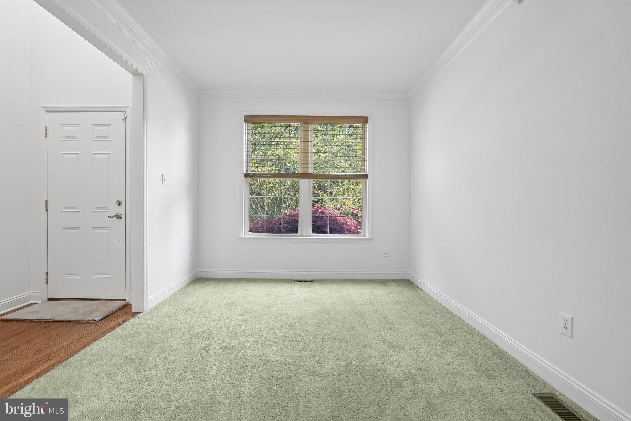 HILLCREST GLEN - Residential