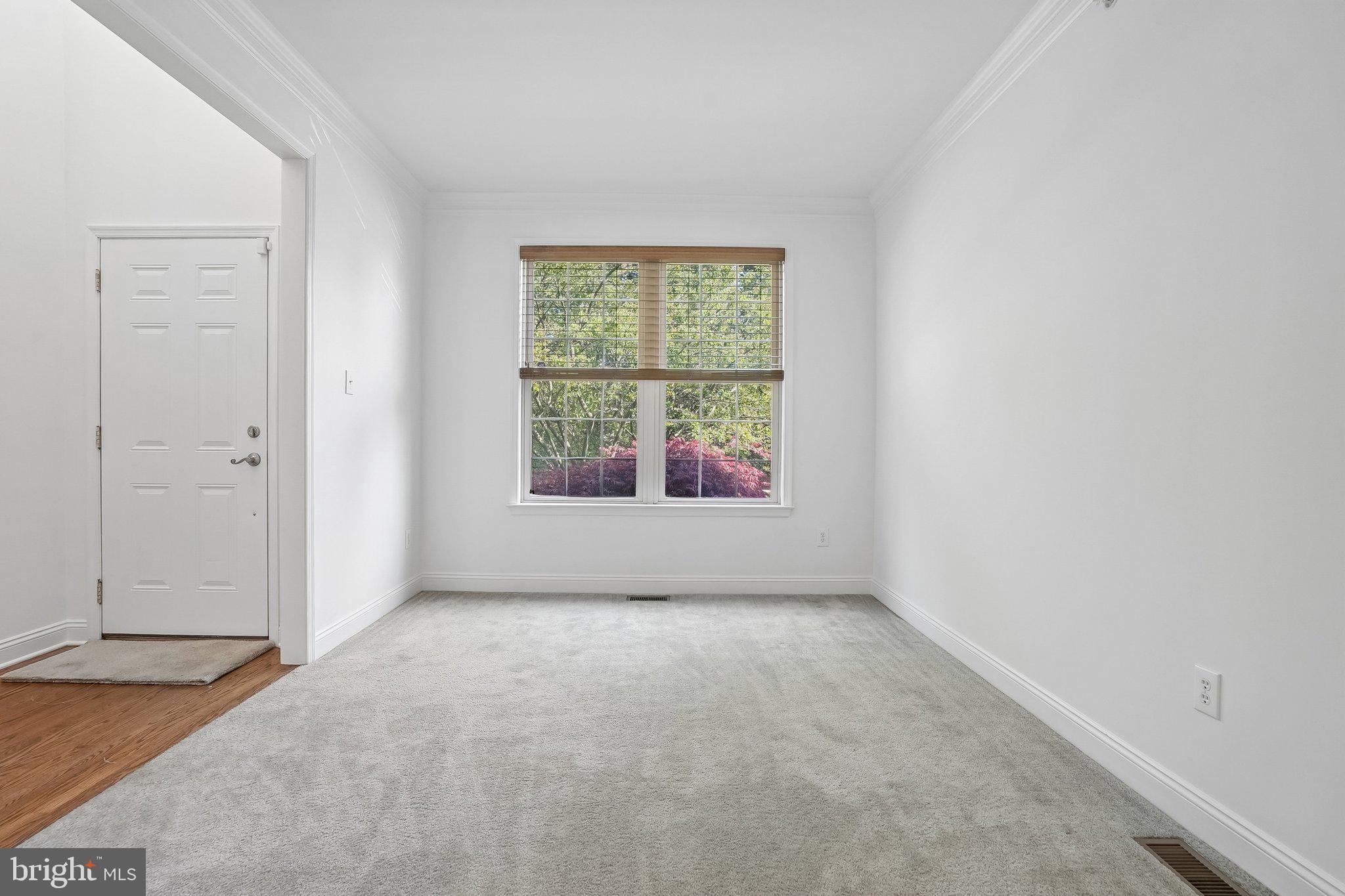 HILLCREST GLEN - Residential