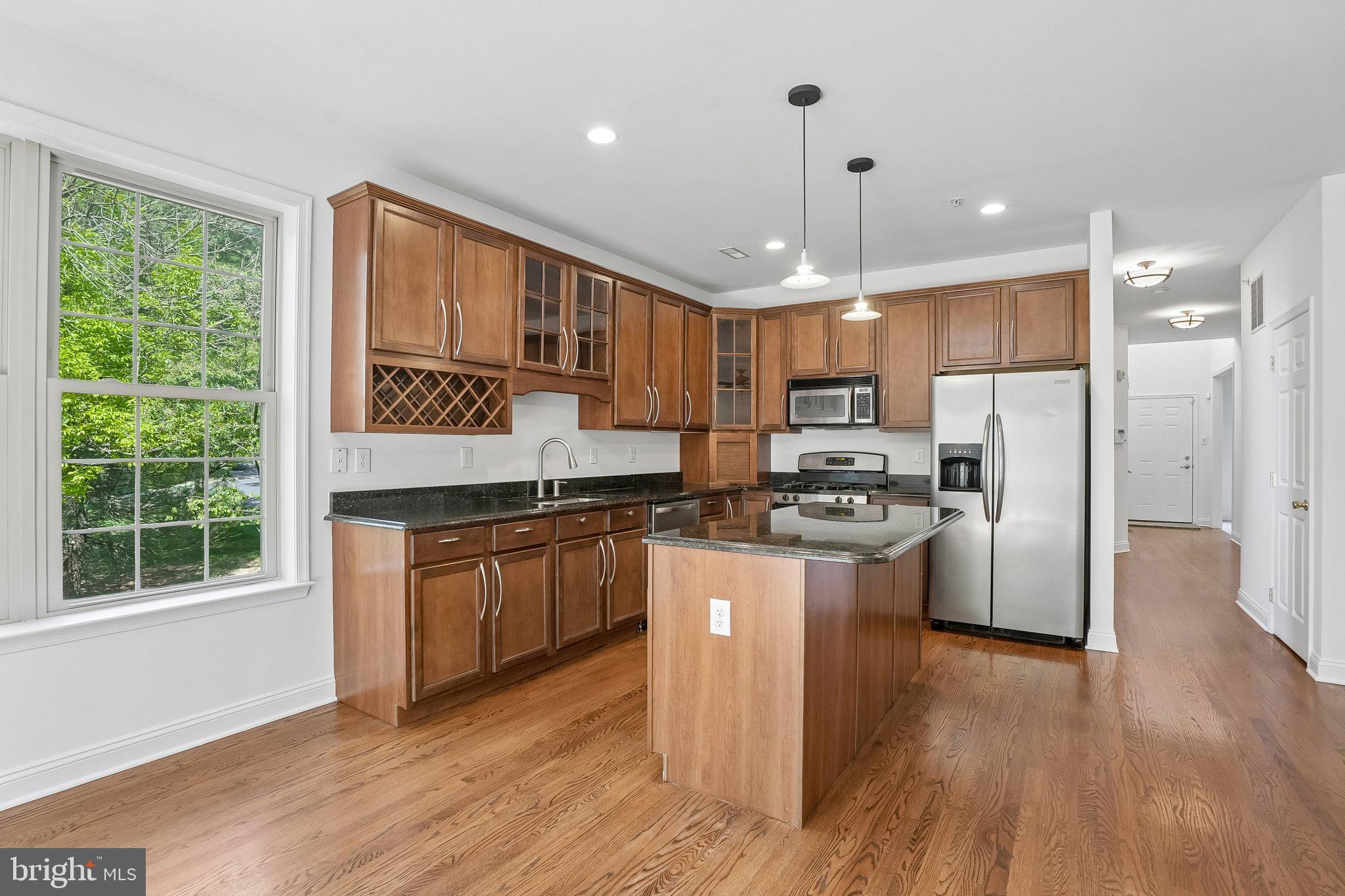 HILLCREST GLEN - Residential