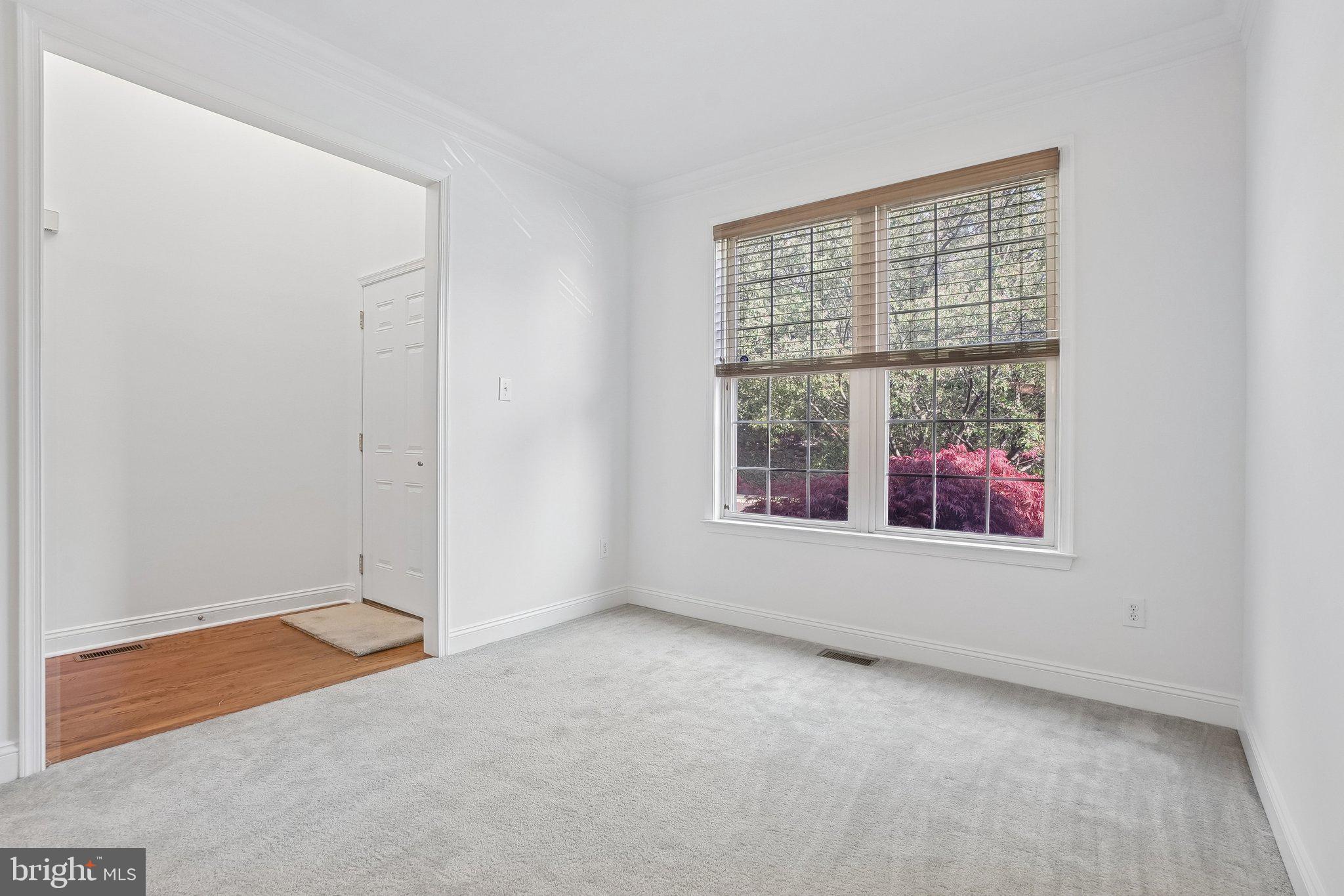 HILLCREST GLEN - Residential