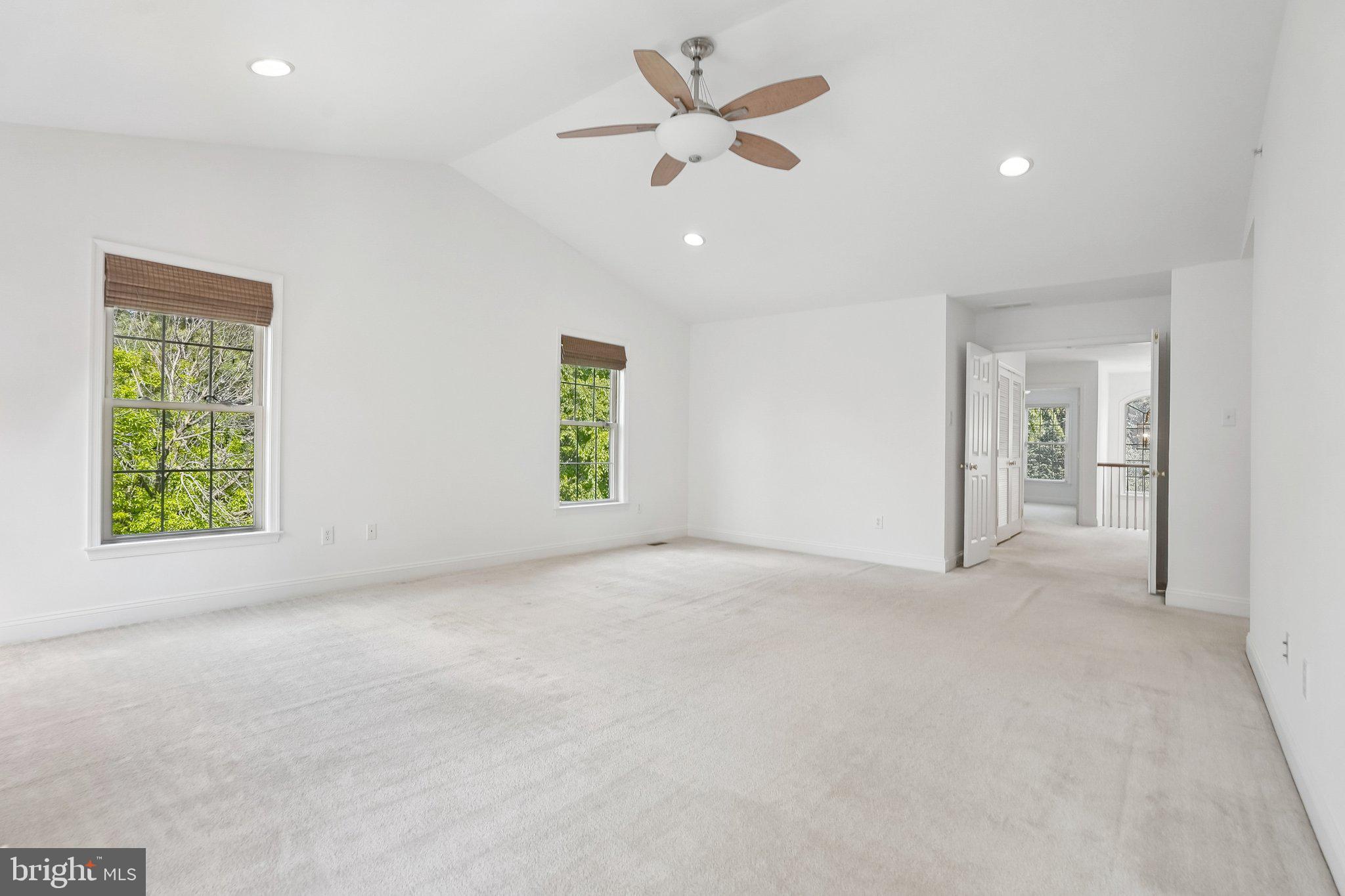 HILLCREST GLEN - Residential