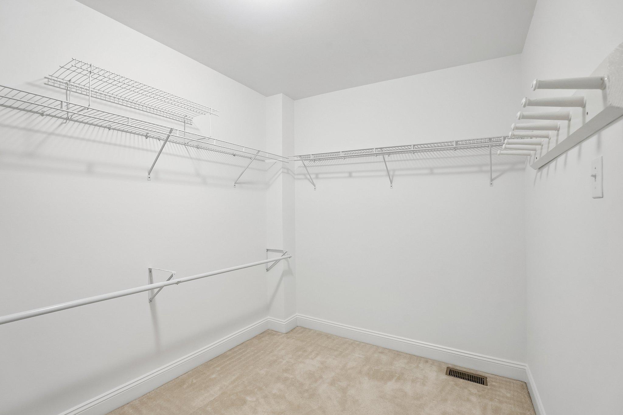 HILLCREST GLEN - Residential