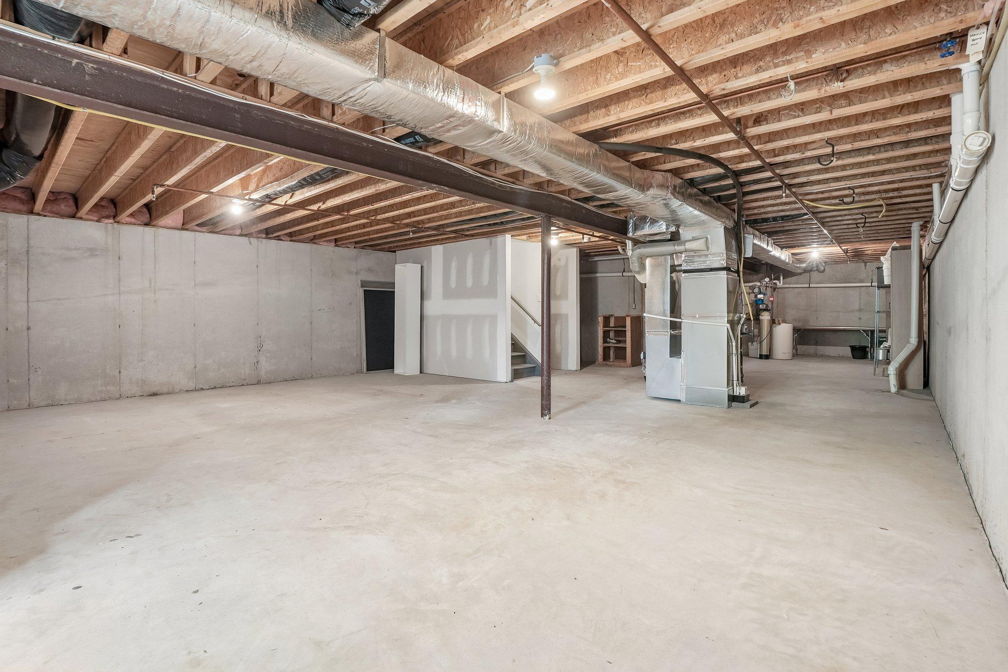 HILLCREST GLEN - Residential