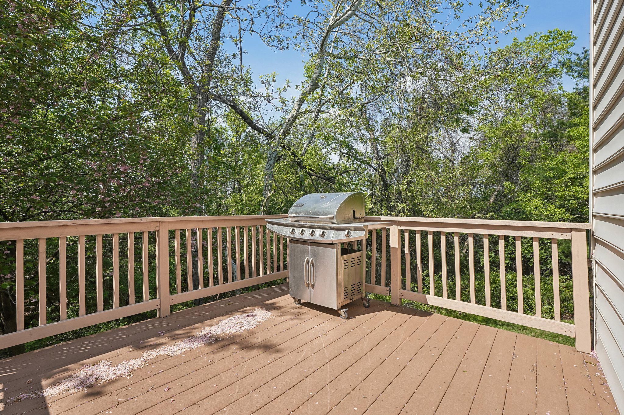 HILLCREST GLEN - Residential