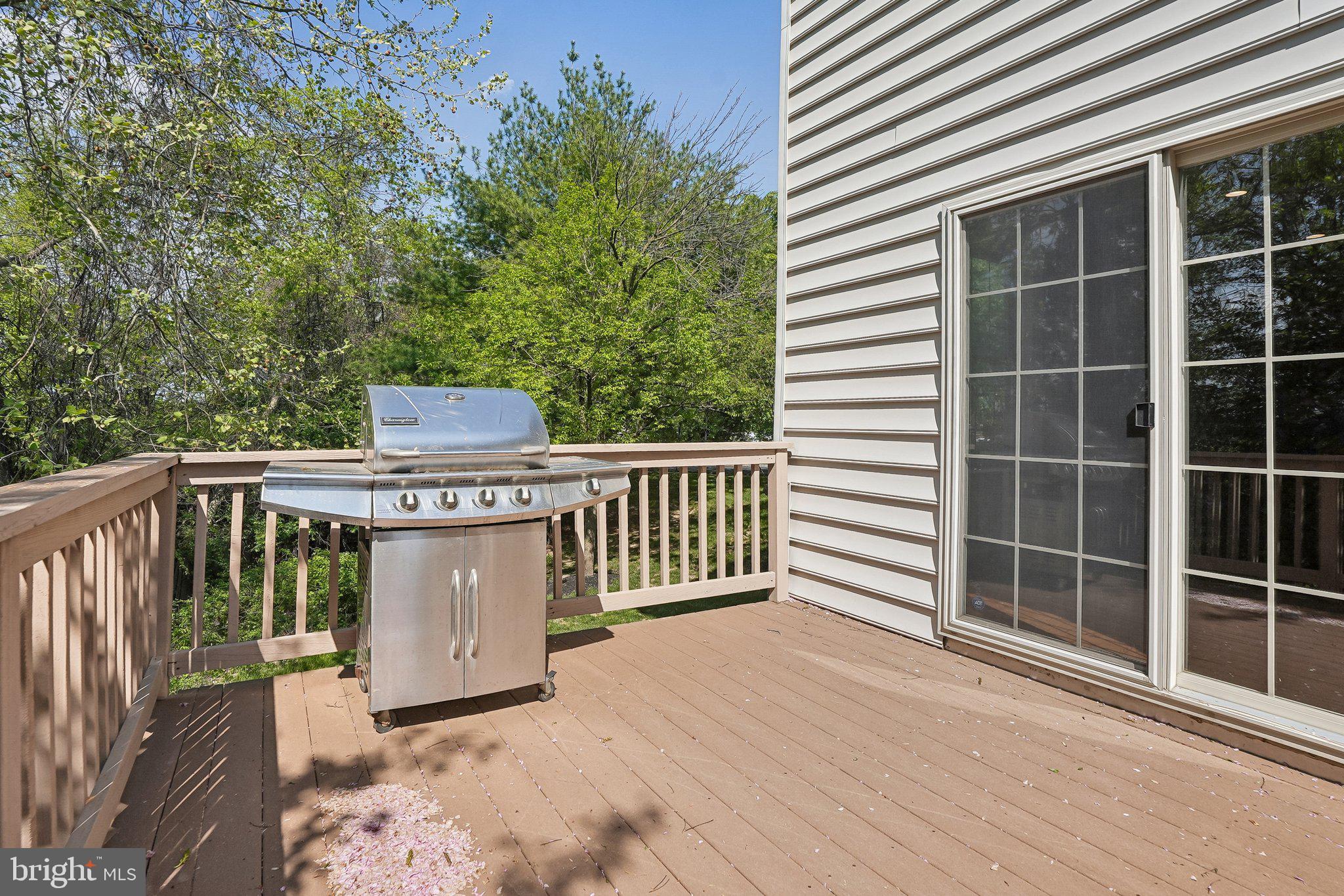 HILLCREST GLEN - Residential