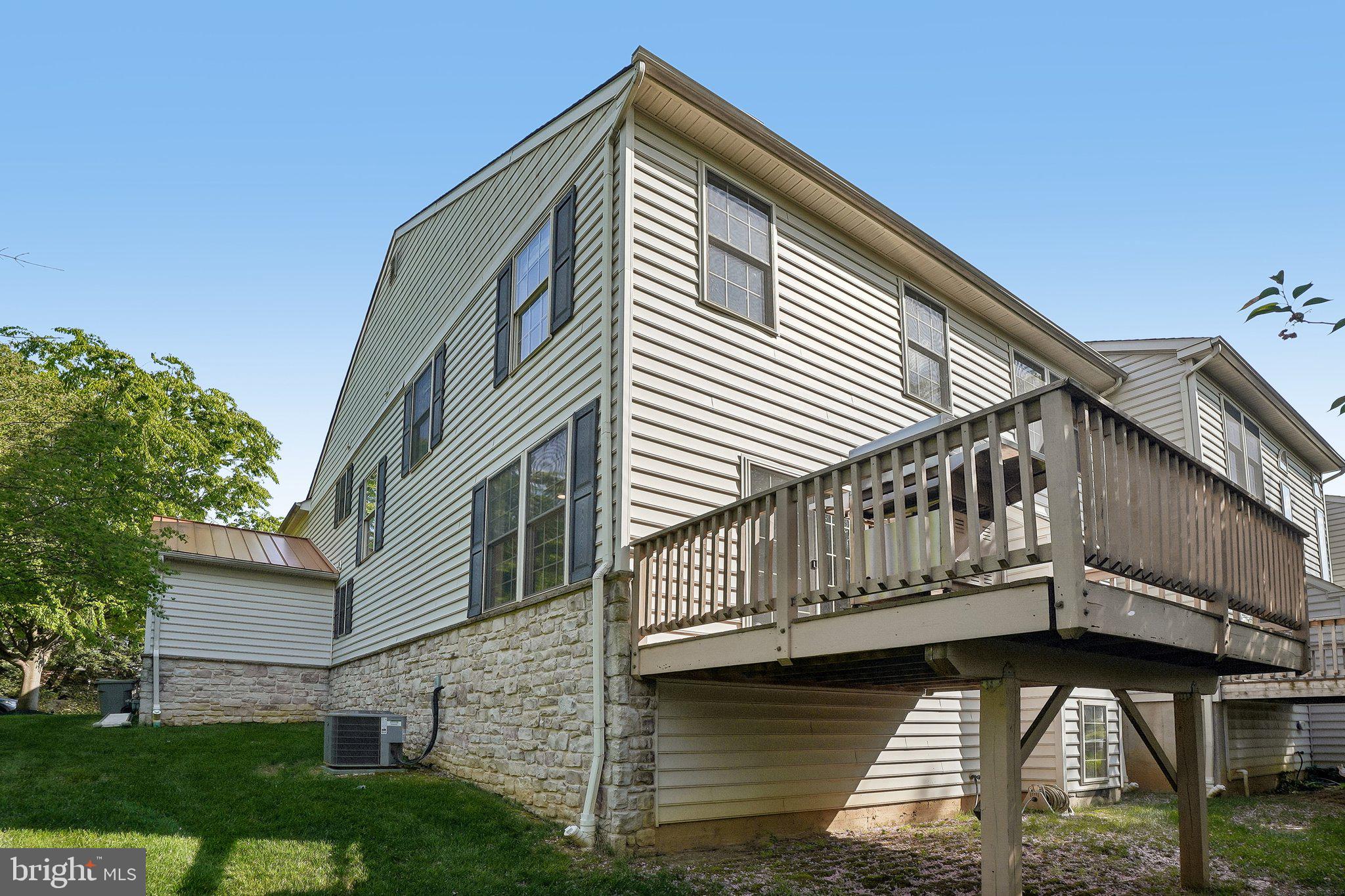 HILLCREST GLEN - Residential