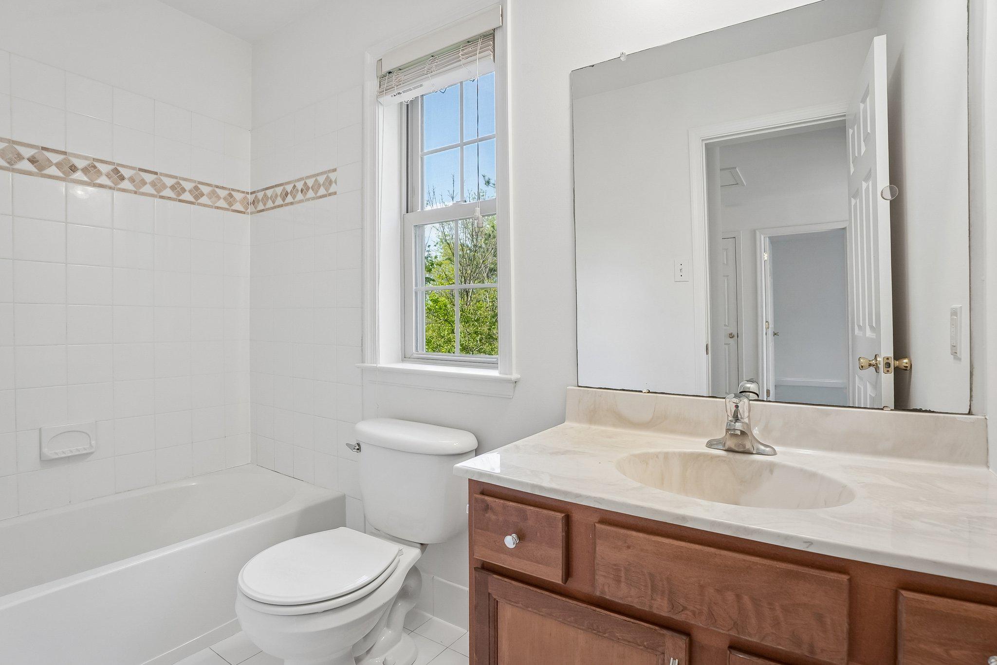 HILLCREST GLEN - Residential