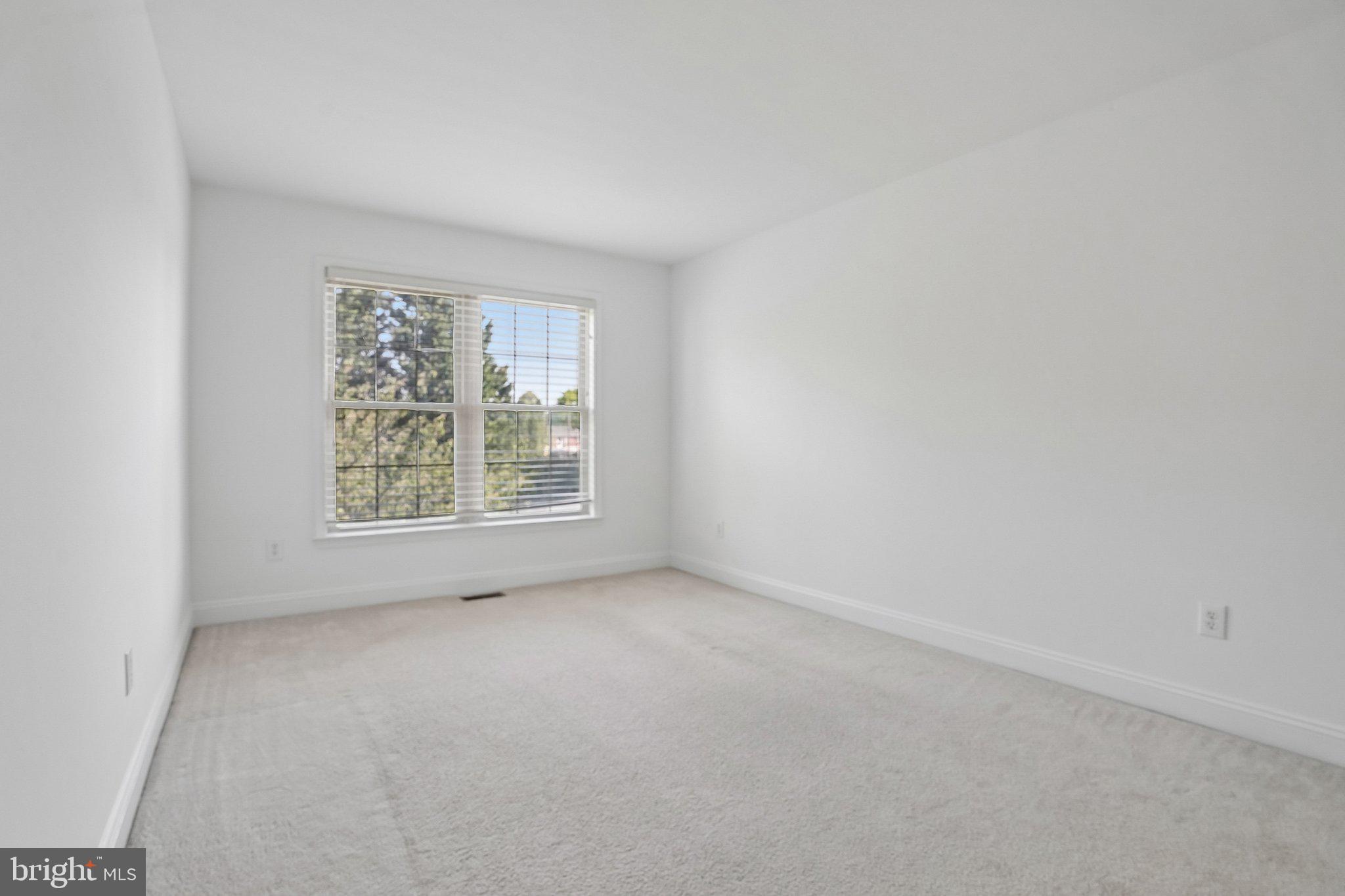 HILLCREST GLEN - Residential