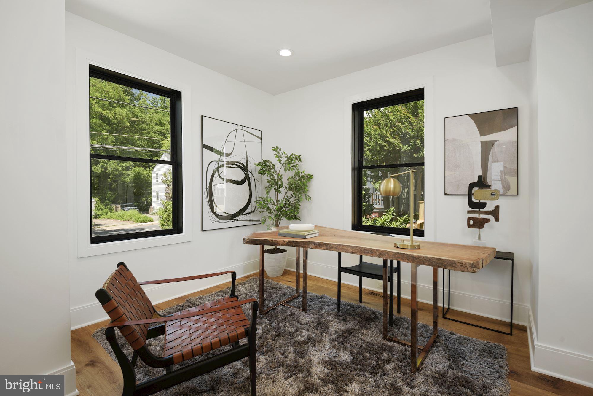 CHEVY CHASE - Residential