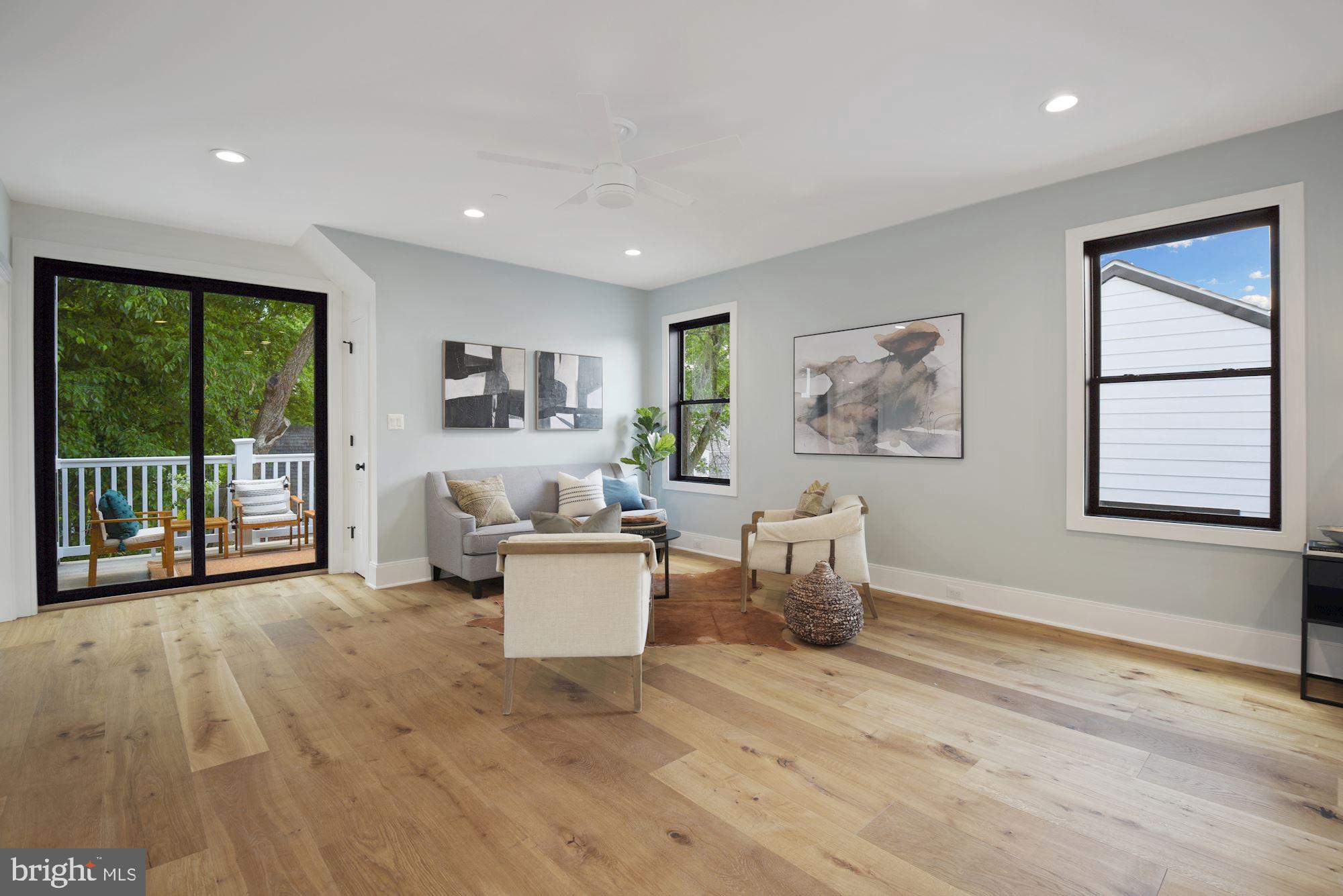 CHEVY CHASE - Residential