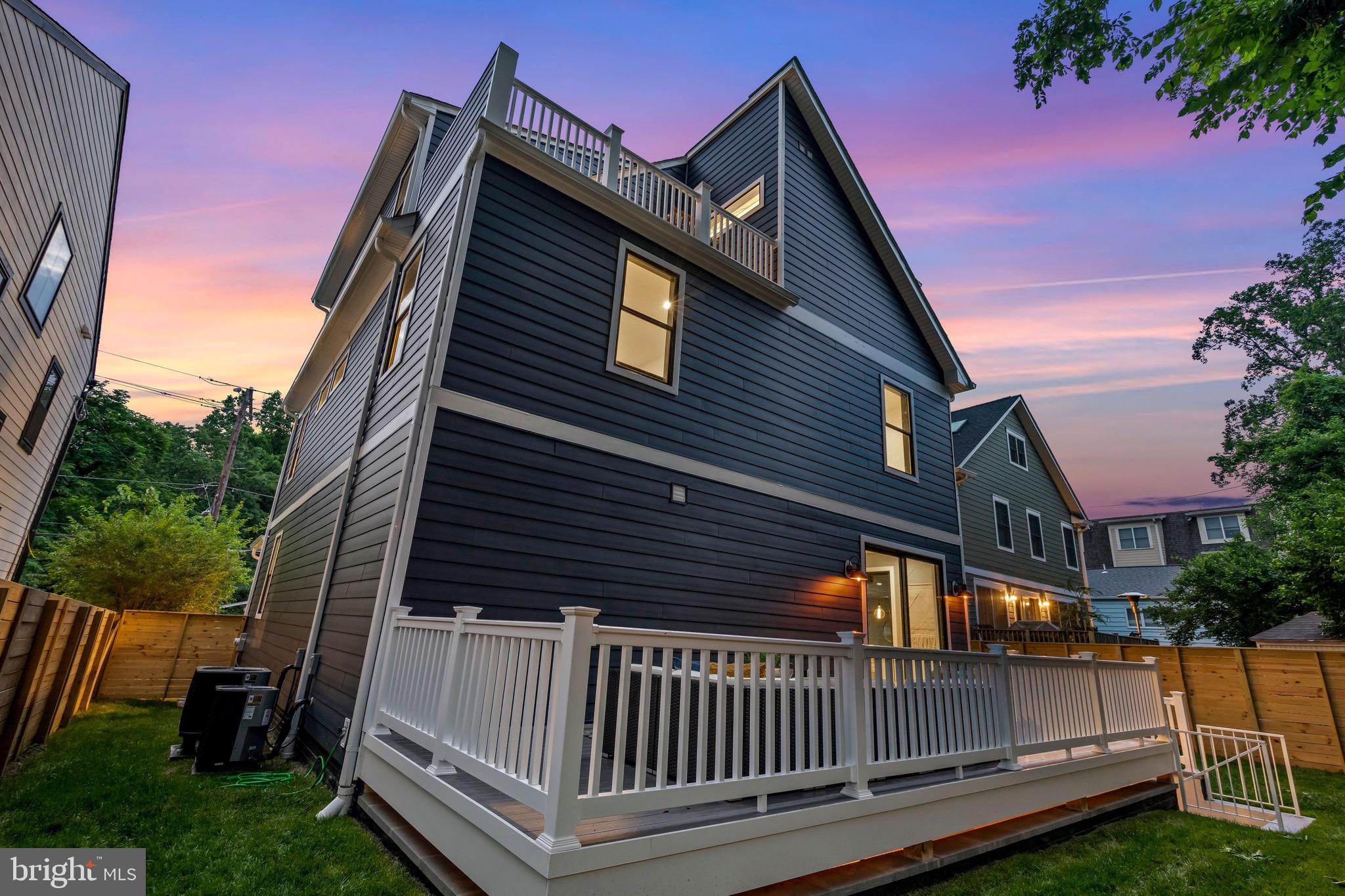 CHEVY CHASE - Residential