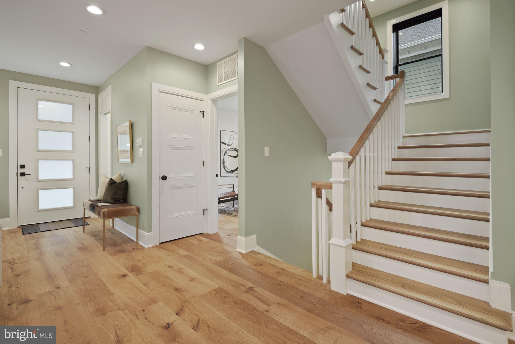 CHEVY CHASE - Residential