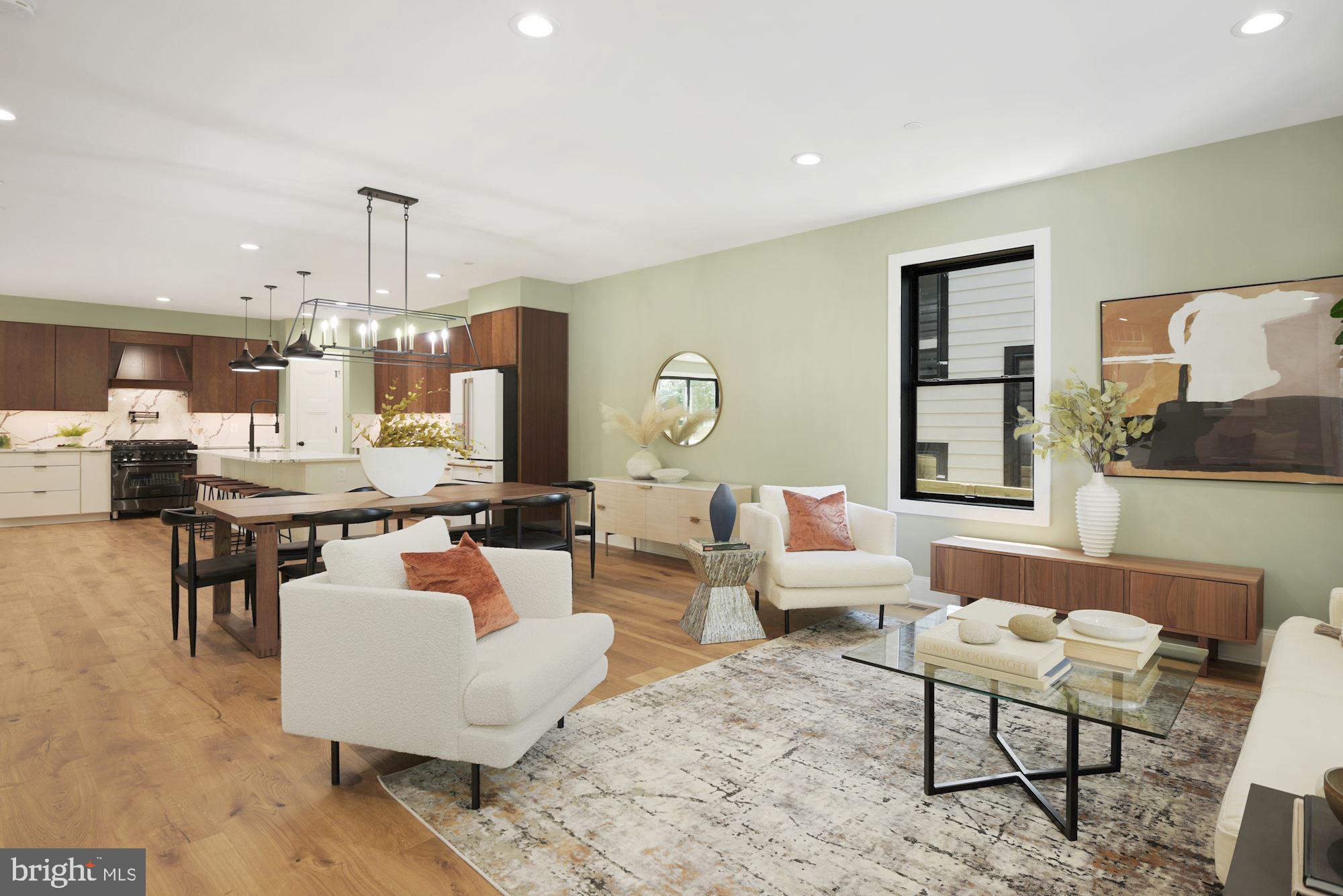 CHEVY CHASE - Residential