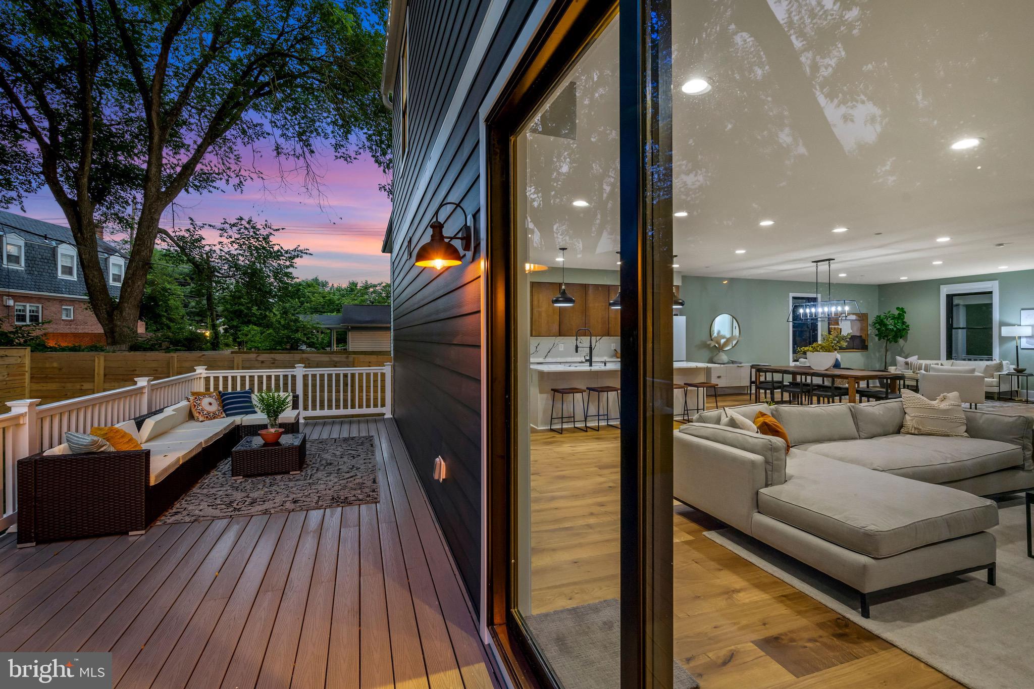 CHEVY CHASE - Residential