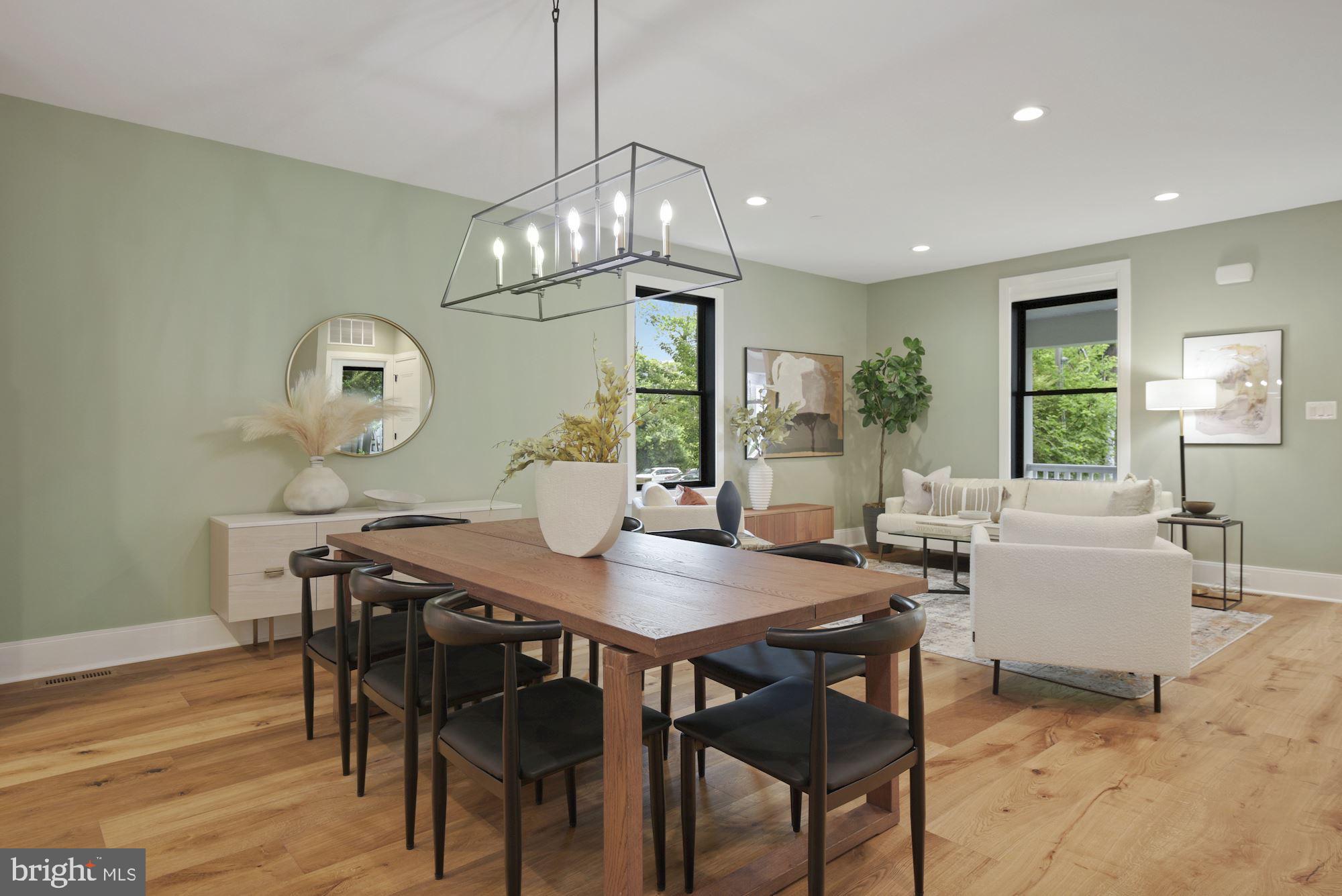 CHEVY CHASE - Residential