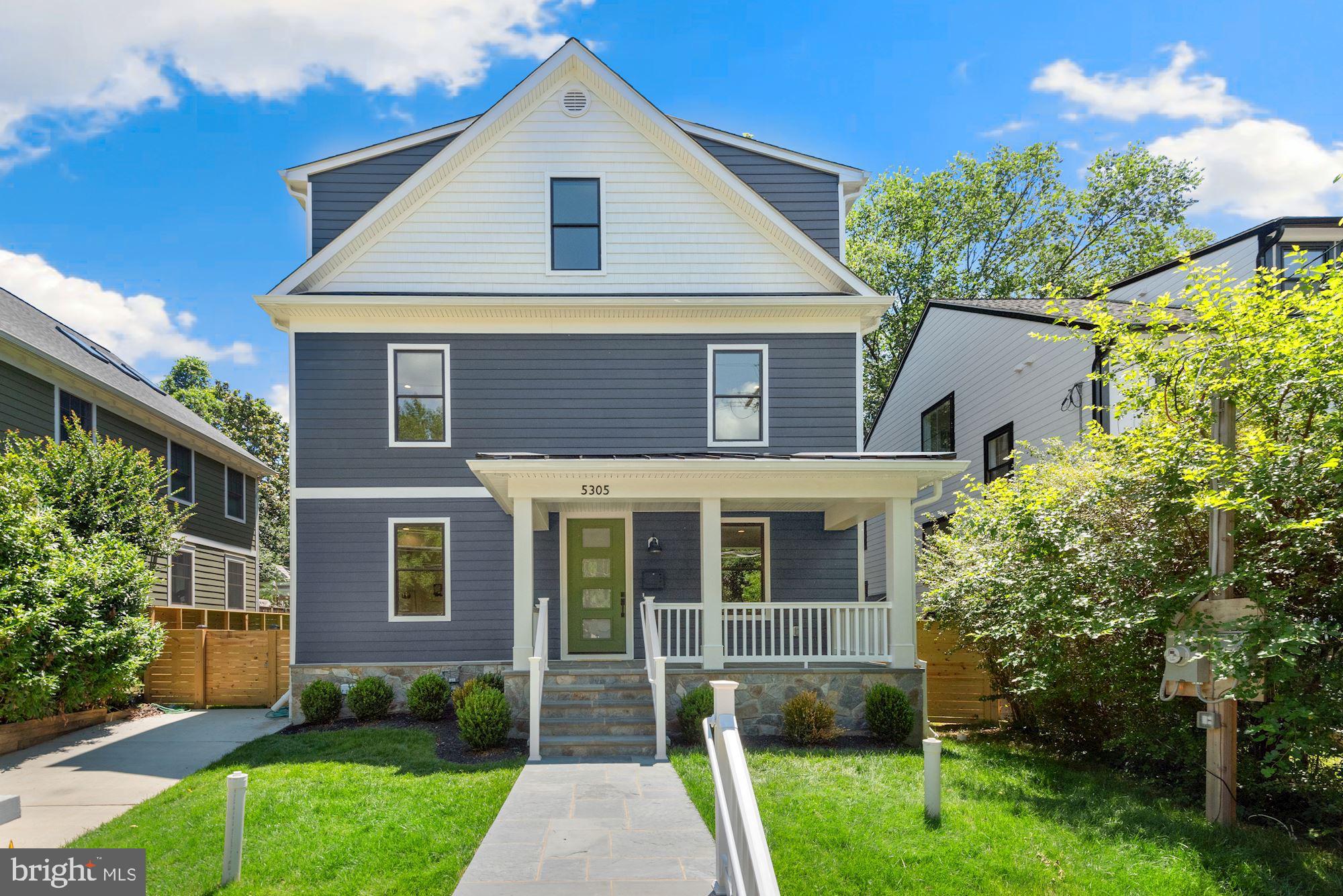 CHEVY CHASE - Residential