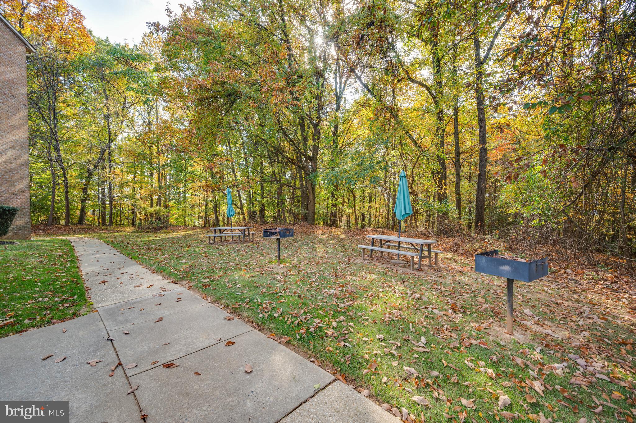 PARTRIDGE KNOLL - Residential Lease