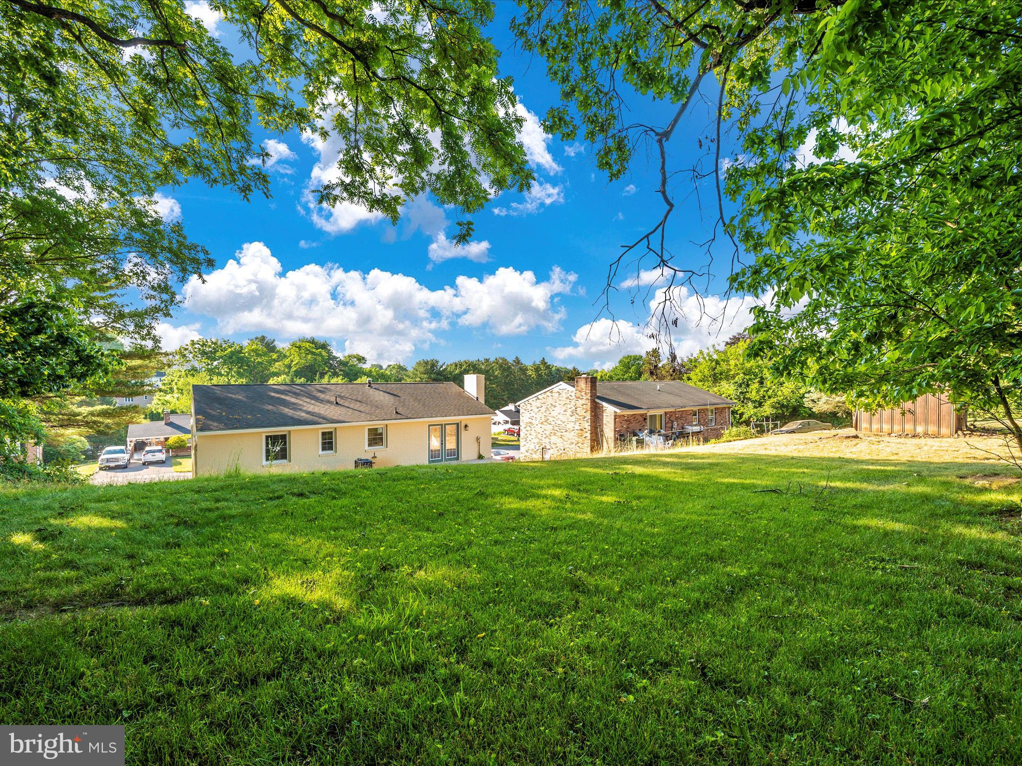 WOODMOOR - Residential