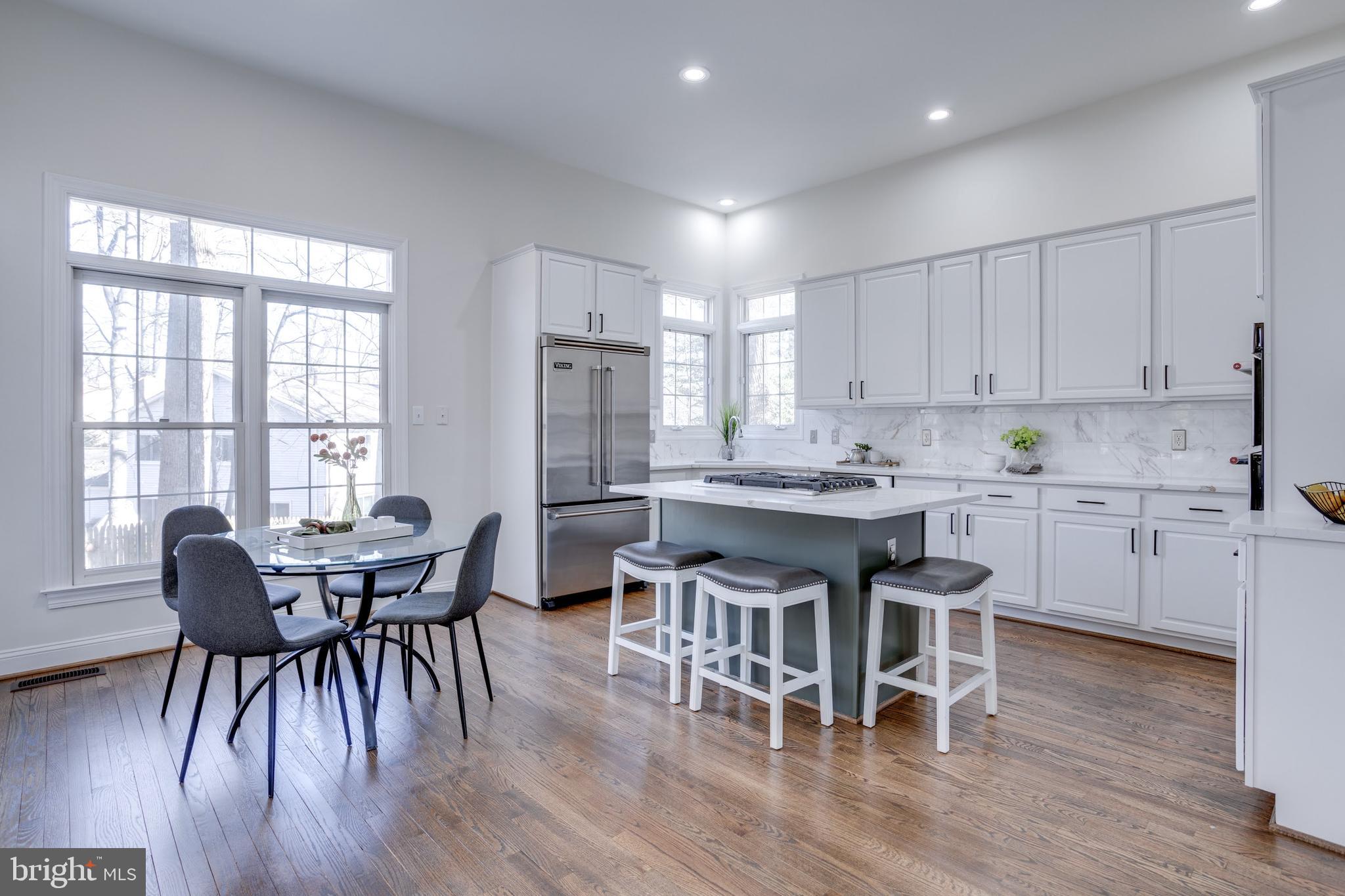 8100 BANNERWOOD COURT