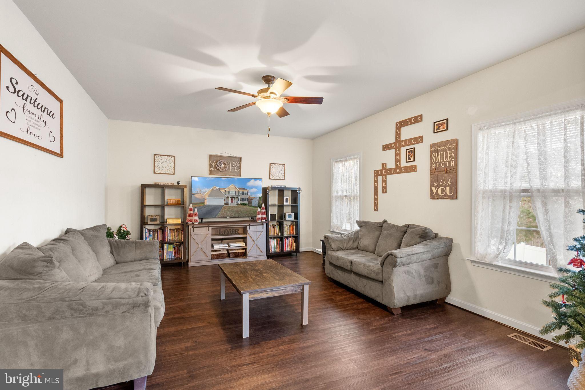 WILDERNESS SHORES - Residential