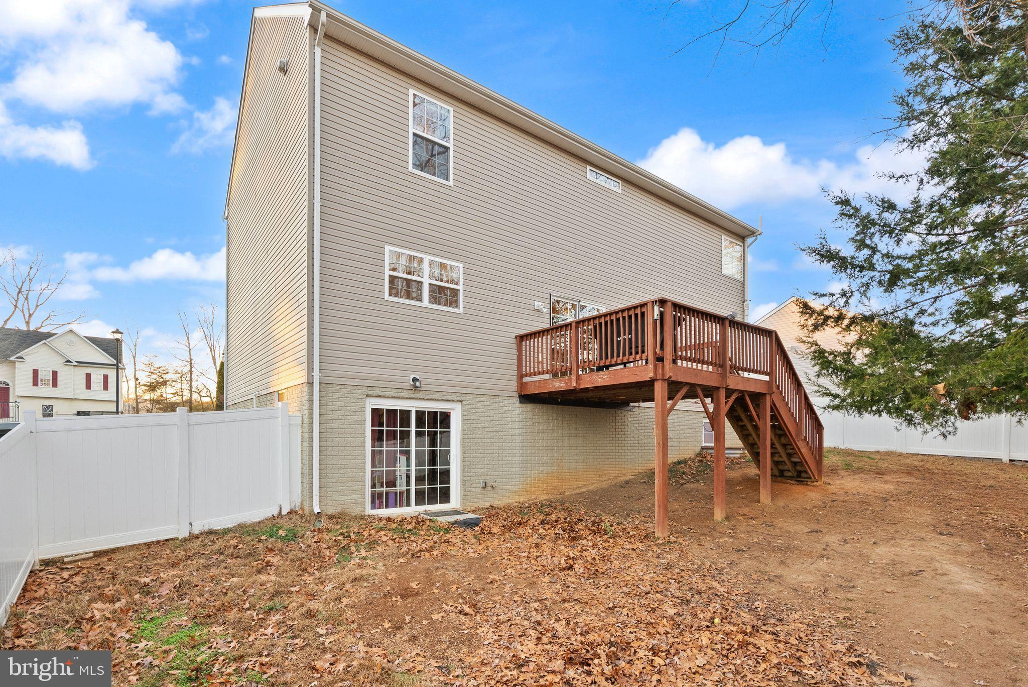 WILDERNESS SHORES - Residential