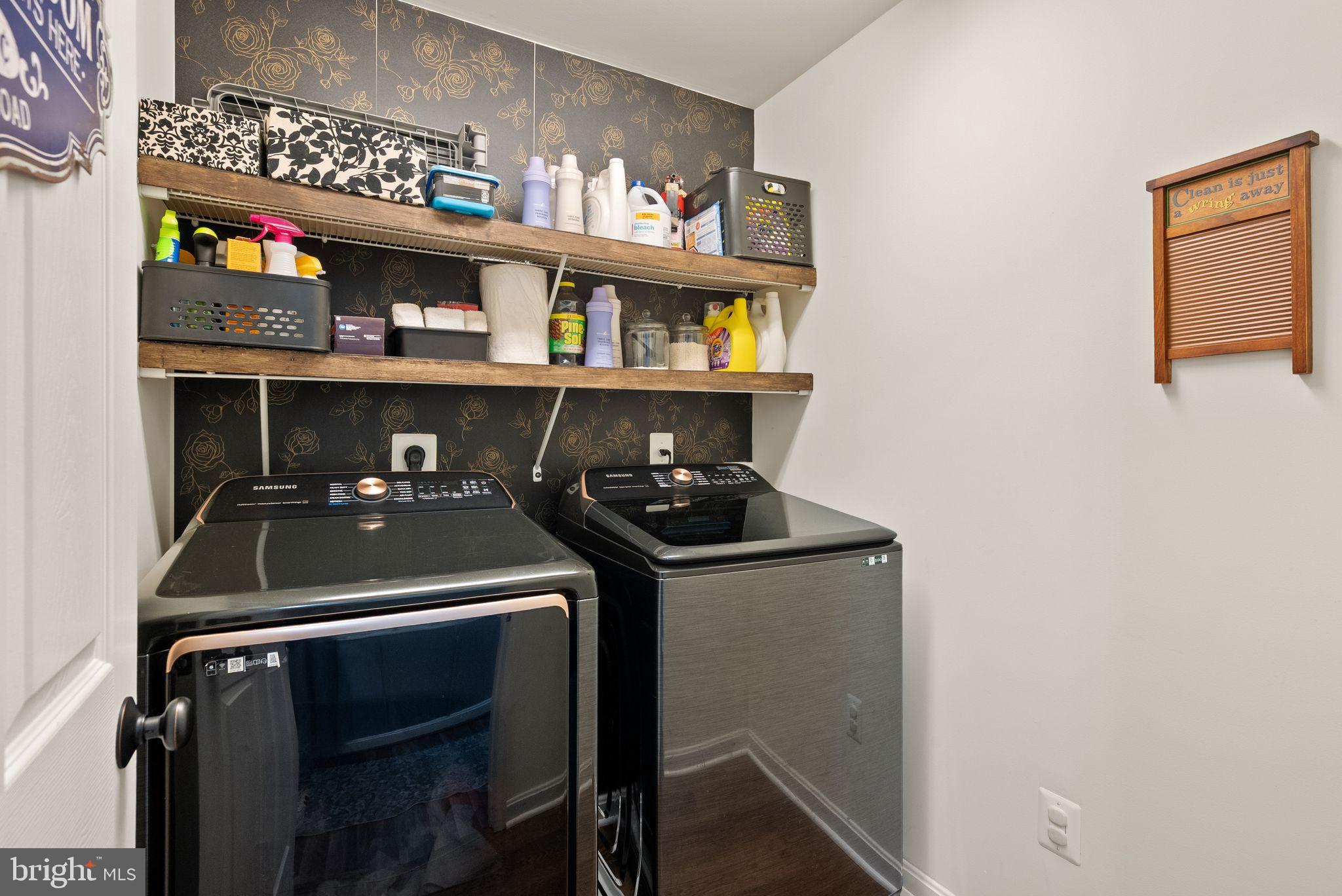 WILDERNESS SHORES - Residential