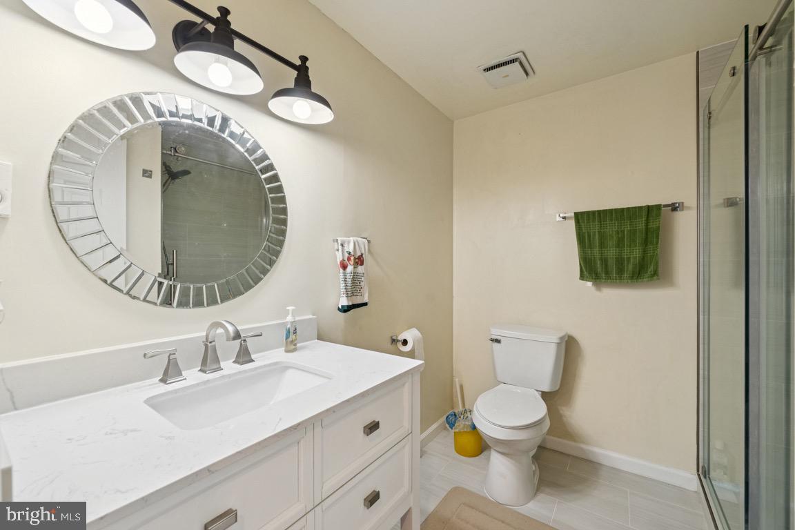 LANGLEY OAKS - Residential