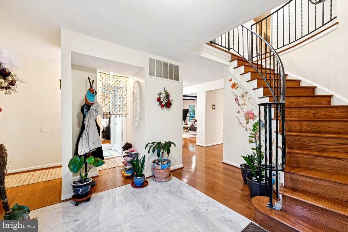 6625 WEATHEFORD COURT