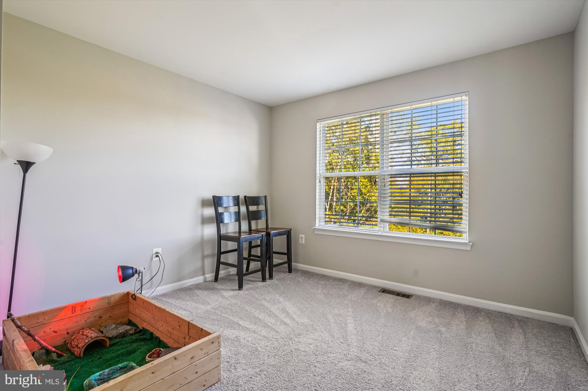 EAGLES POINTE - Residential