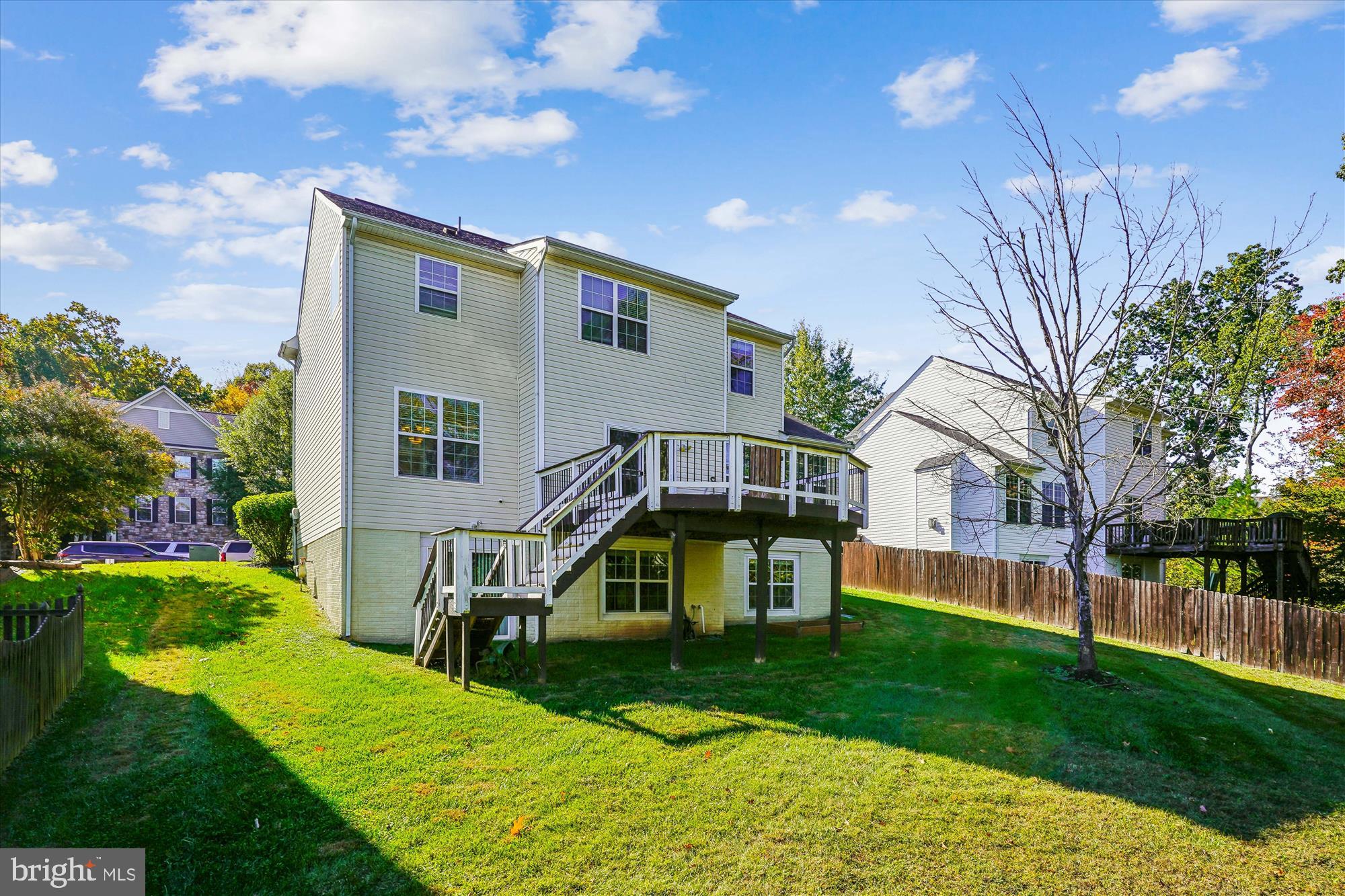 EAGLES POINTE - Residential