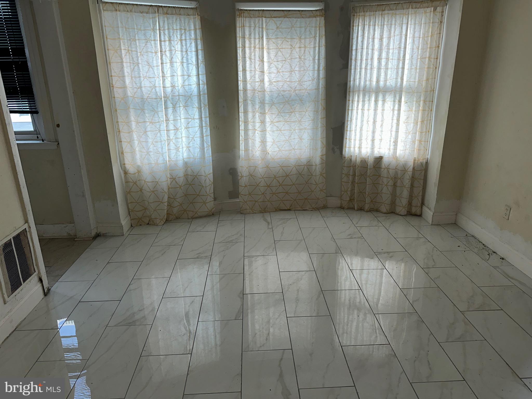 GERMANTOWN - Residential