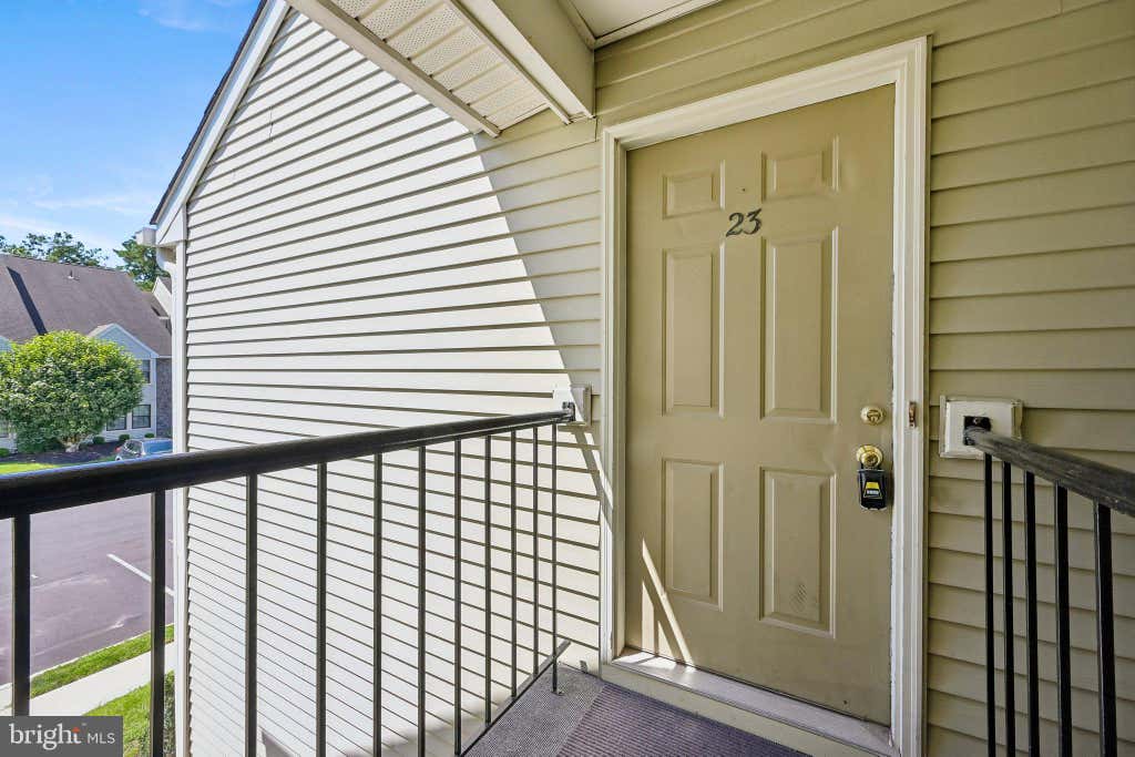 Photo of 23 Chelmsford Court, MARLTON, NJ 08053 (MLS # NJBL2119430)