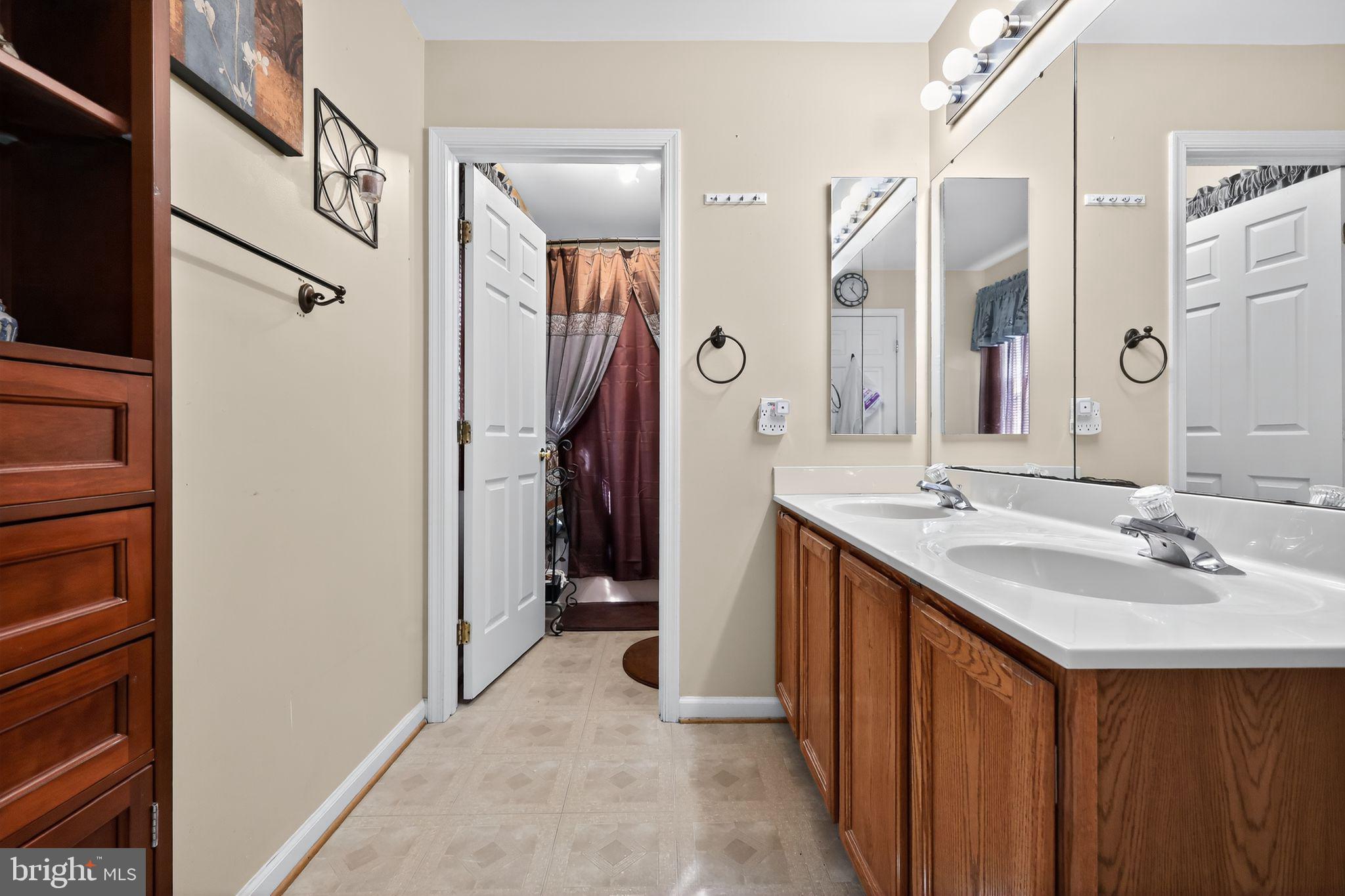 WHITSON RIDGE - Residential