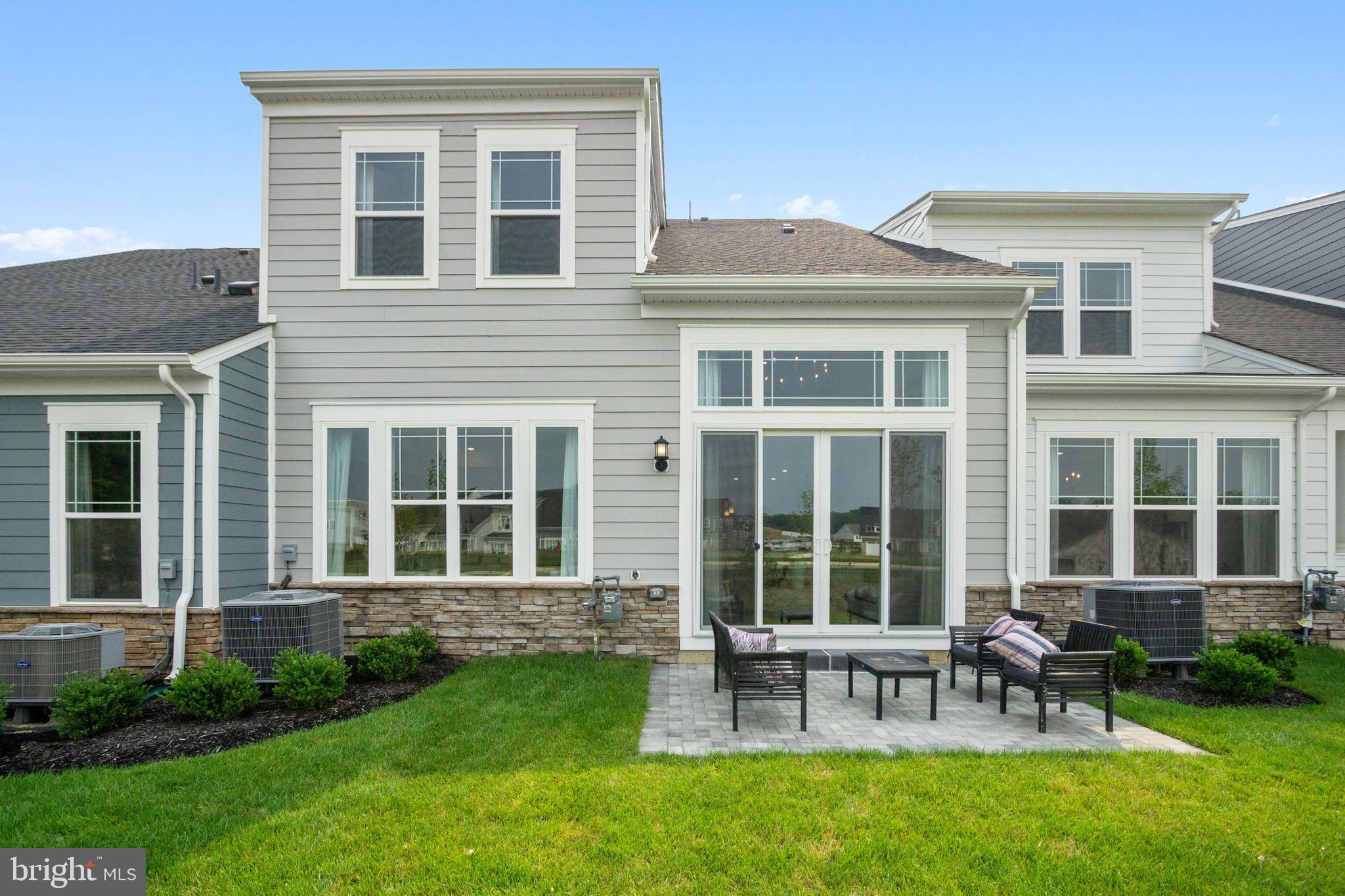 ST CHARLES - Residential