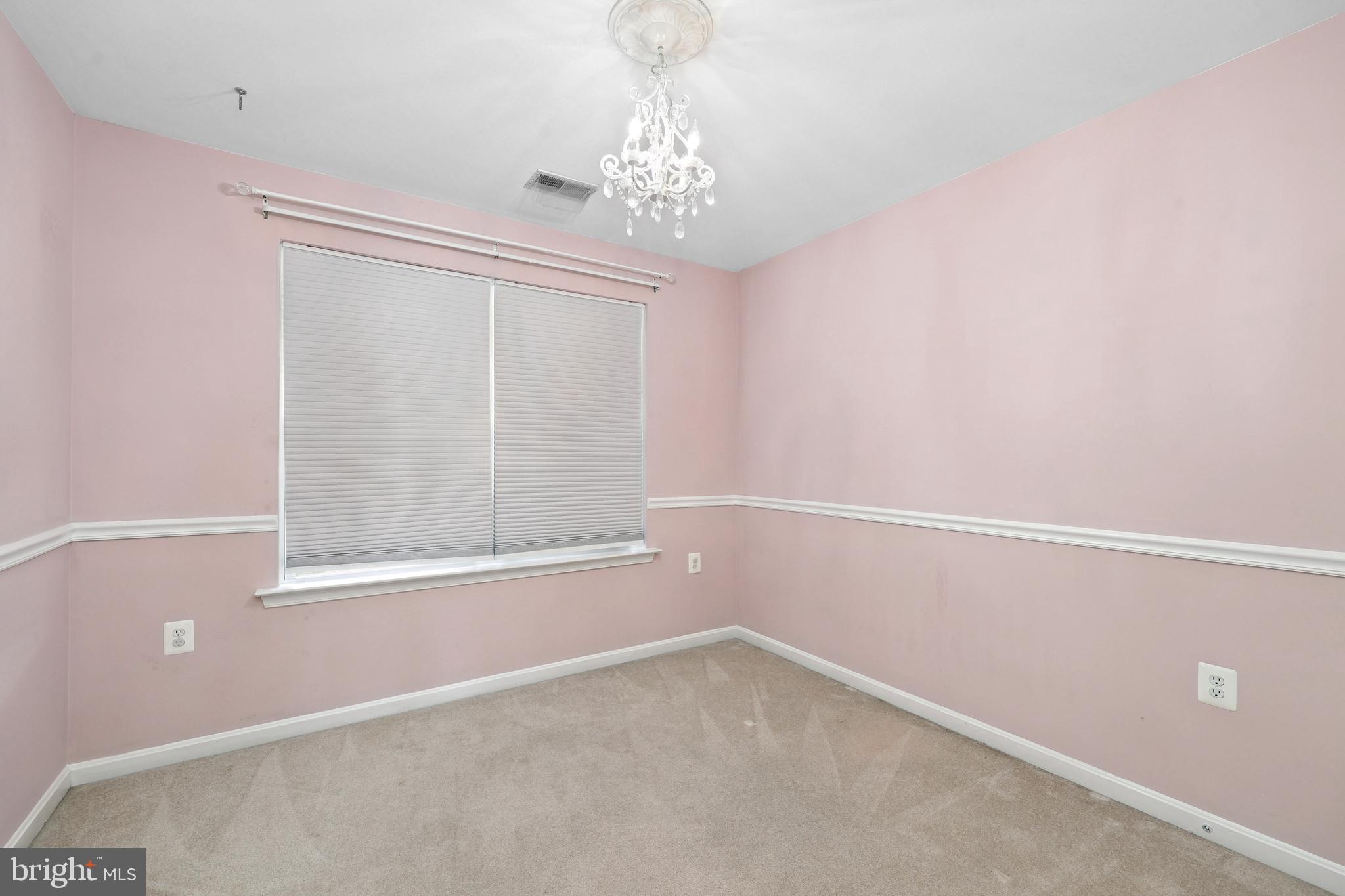 POTOMAC CROSSING - Residential