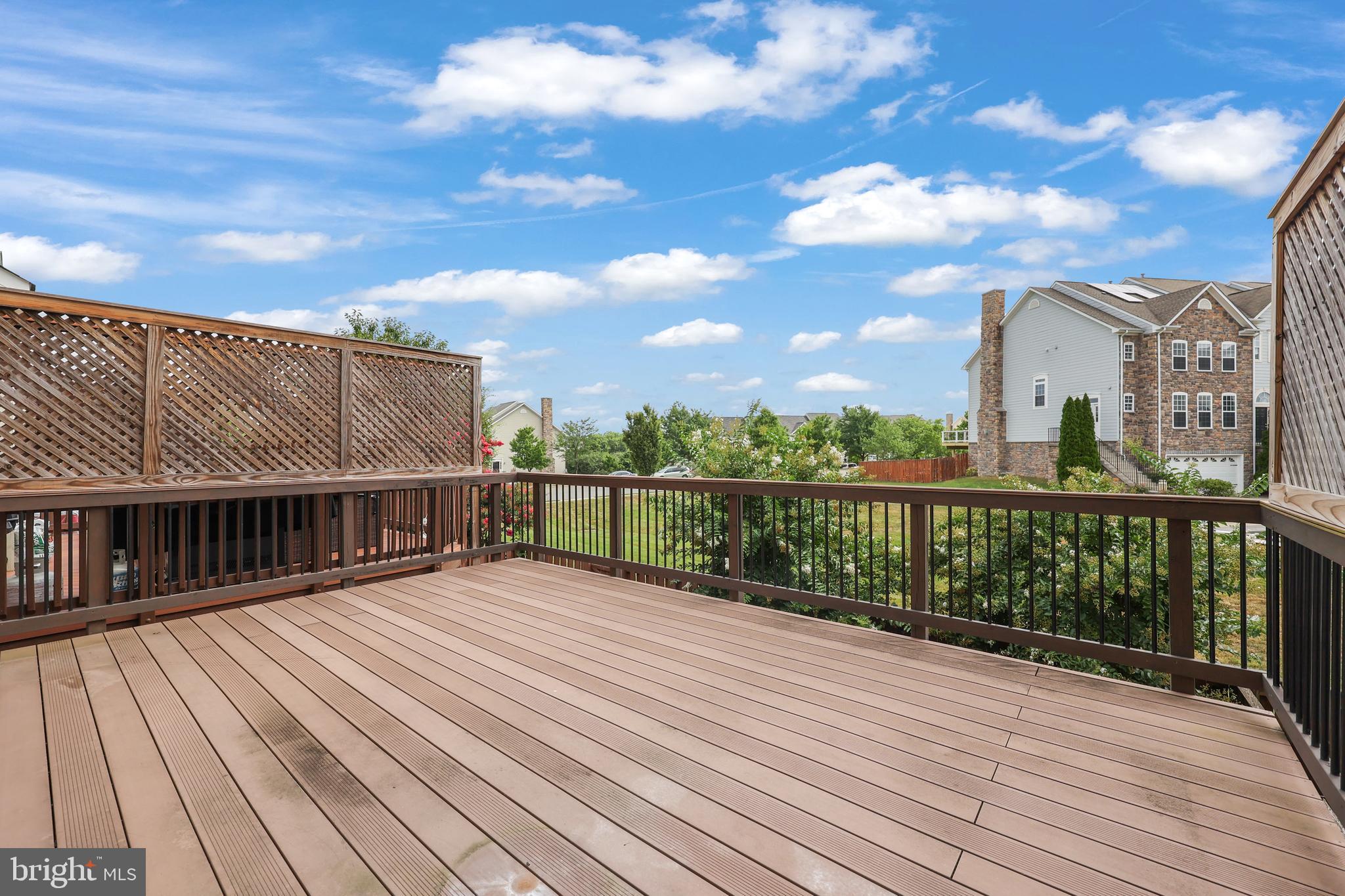 POTOMAC CROSSING - Residential