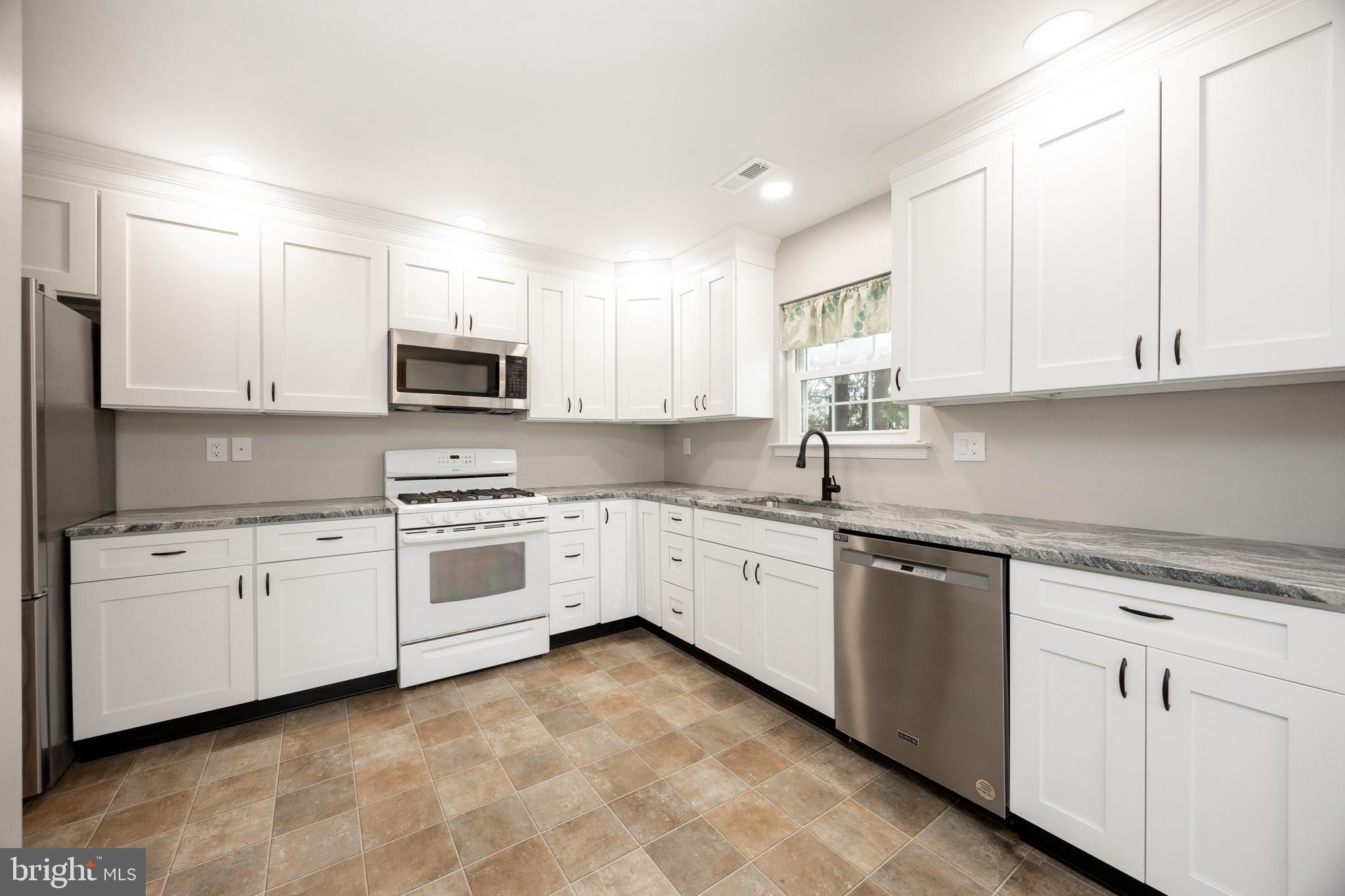 PERKIOMEN WOODS - Residential