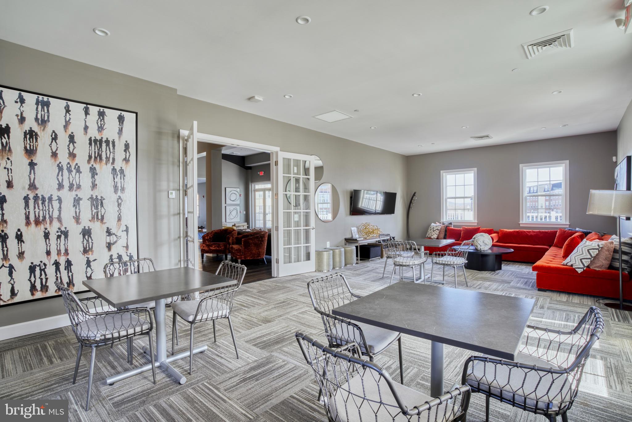 WESTVIEW SOUTH - Residential