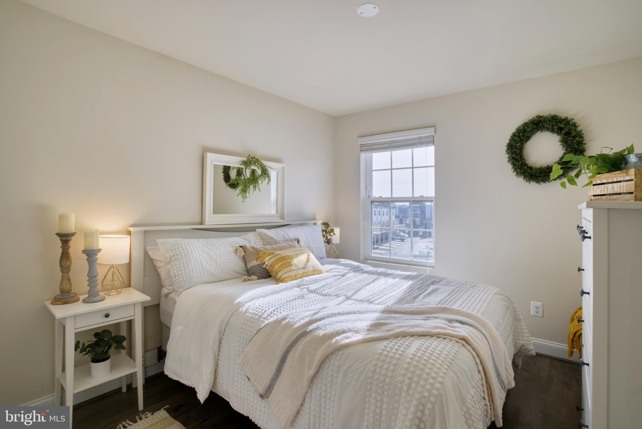 WESTVIEW SOUTH - Residential