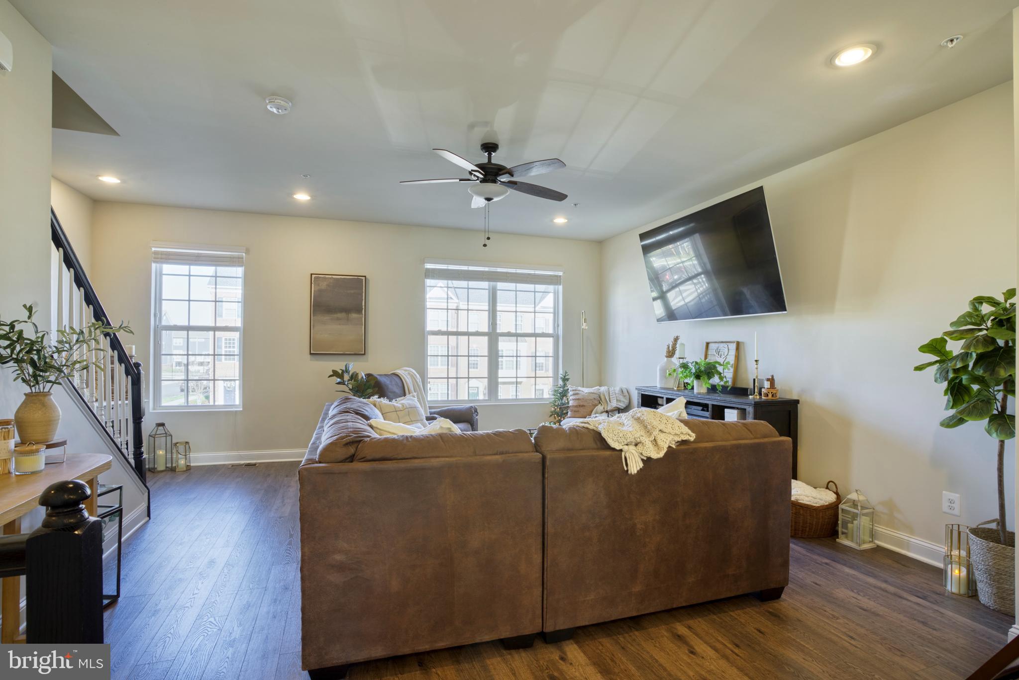 WESTVIEW SOUTH - Residential