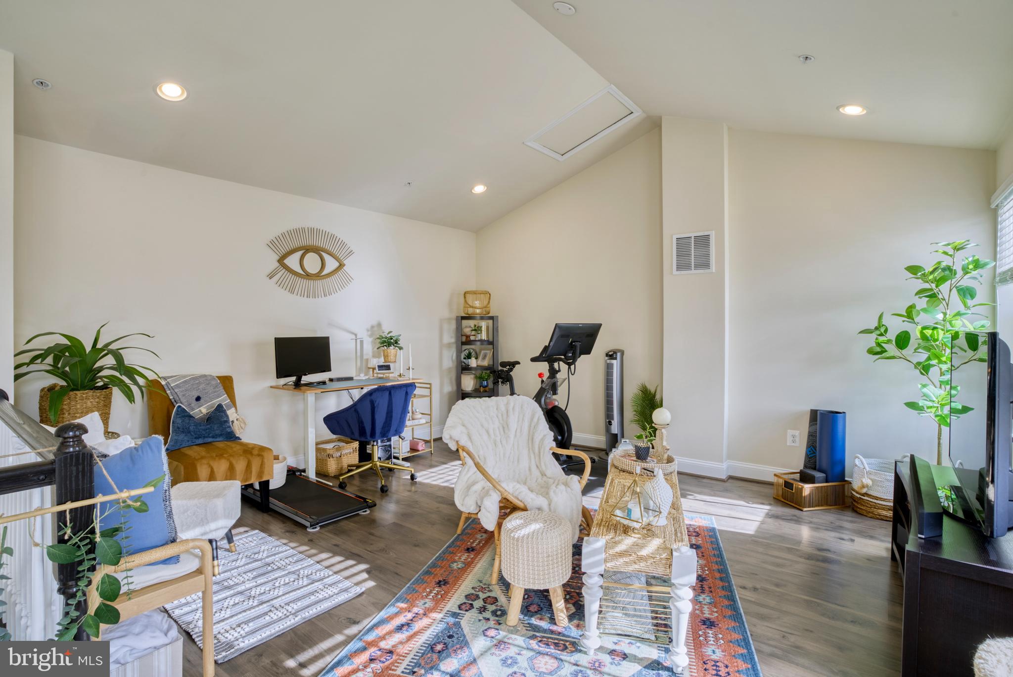 WESTVIEW SOUTH - Residential