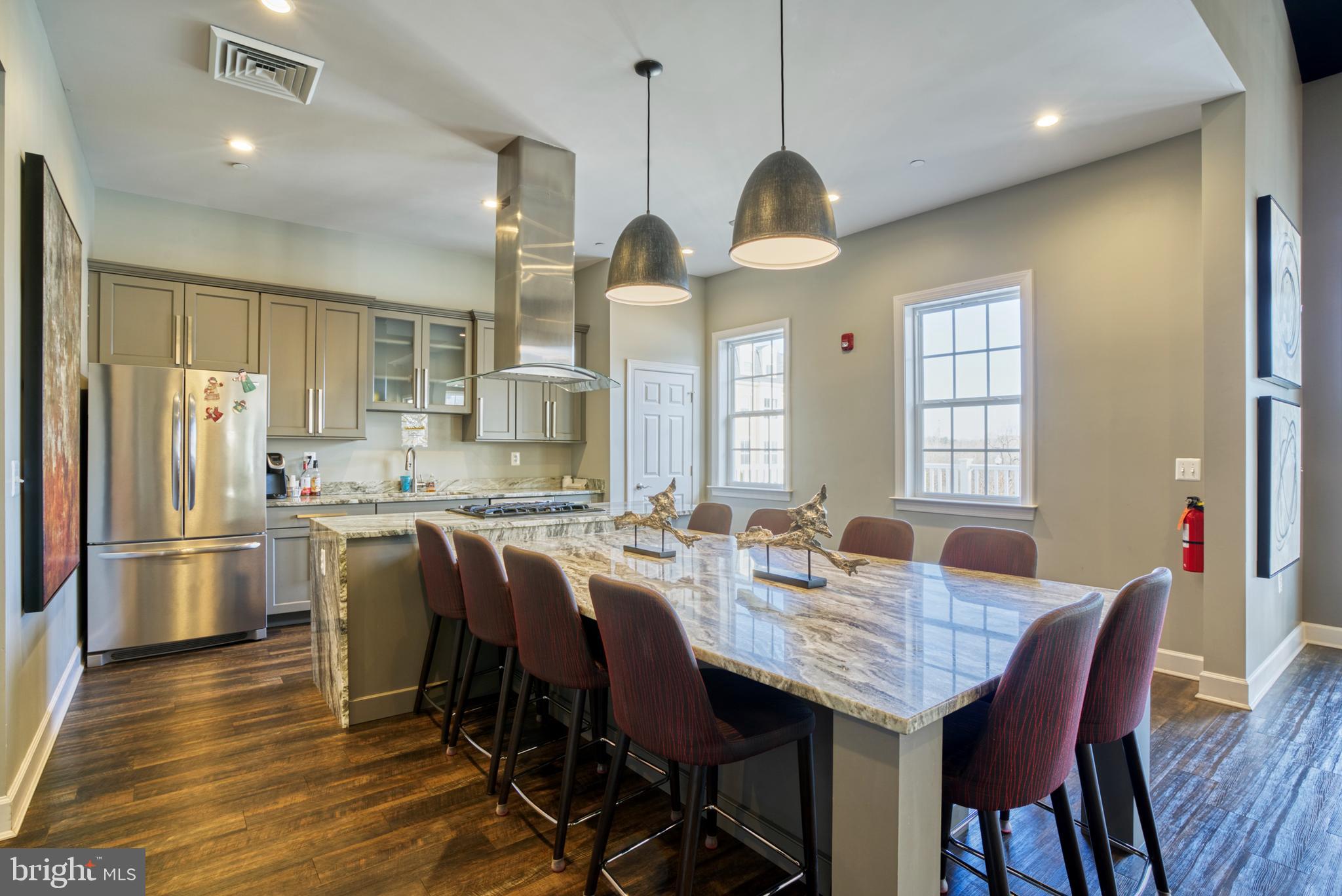 WESTVIEW SOUTH - Residential