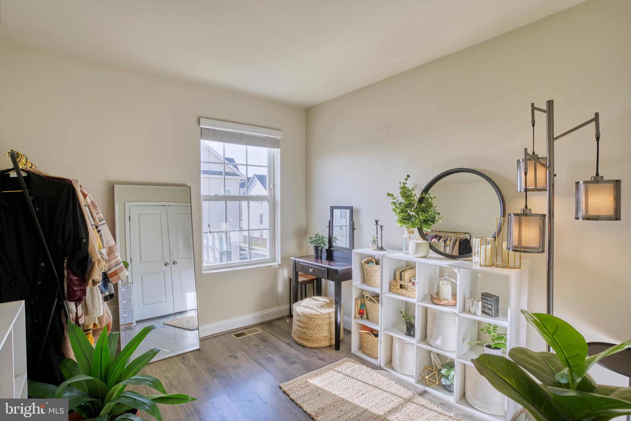 WESTVIEW SOUTH - Residential